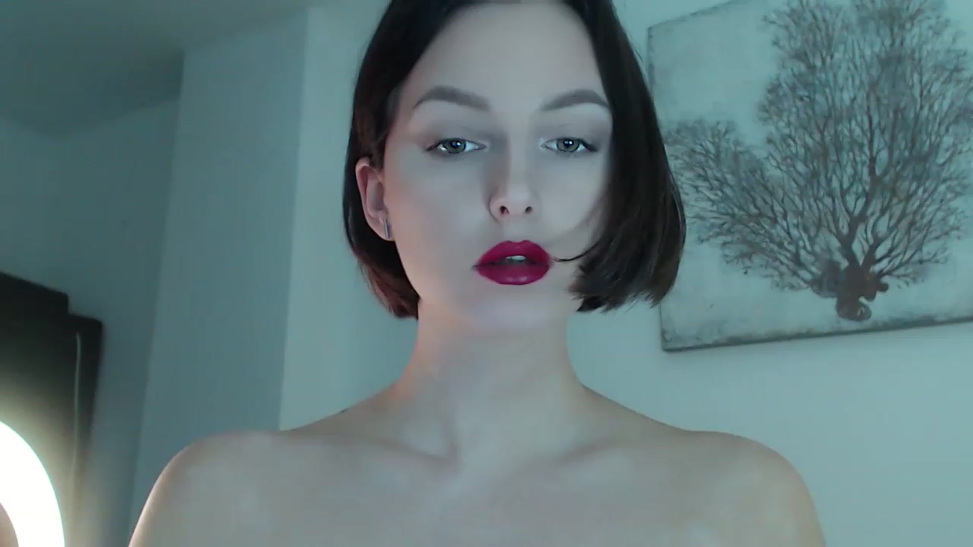 Gallery image thumbnail from Red_Lips_Girl's myfreecams stream on, 03/19/2023, 23:50 image 7 of 20