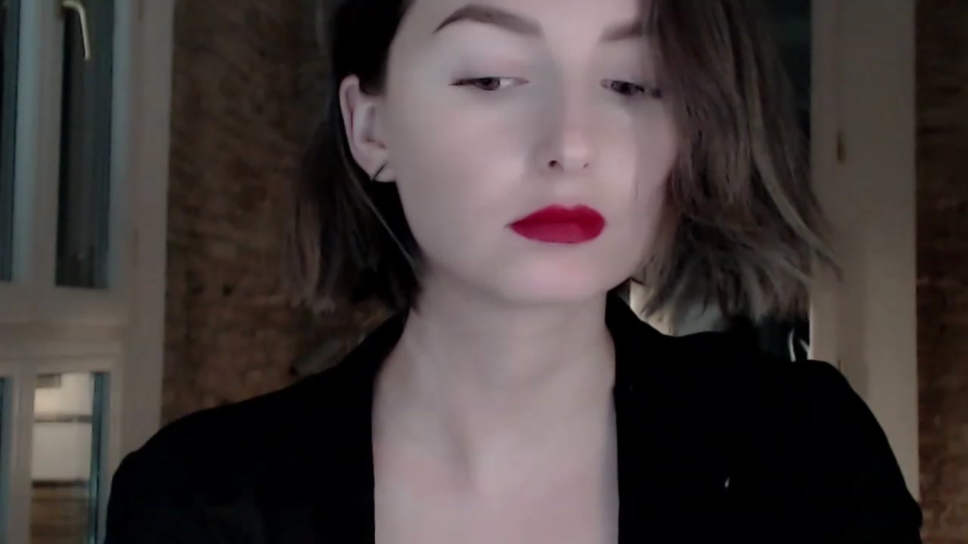 Gallery image thumbnail from Red_Lips_Girl's myfreecams stream on, 05/02/2023, 20:51 image 20 of 20
