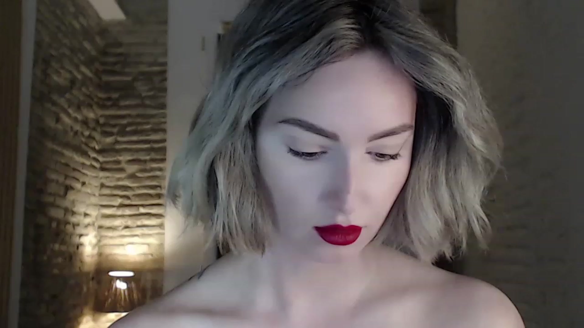 Gallery image thumbnail from Red_Lips_Girl's myfreecams stream on, 05/12/2023, 23:52 image 9 of 20