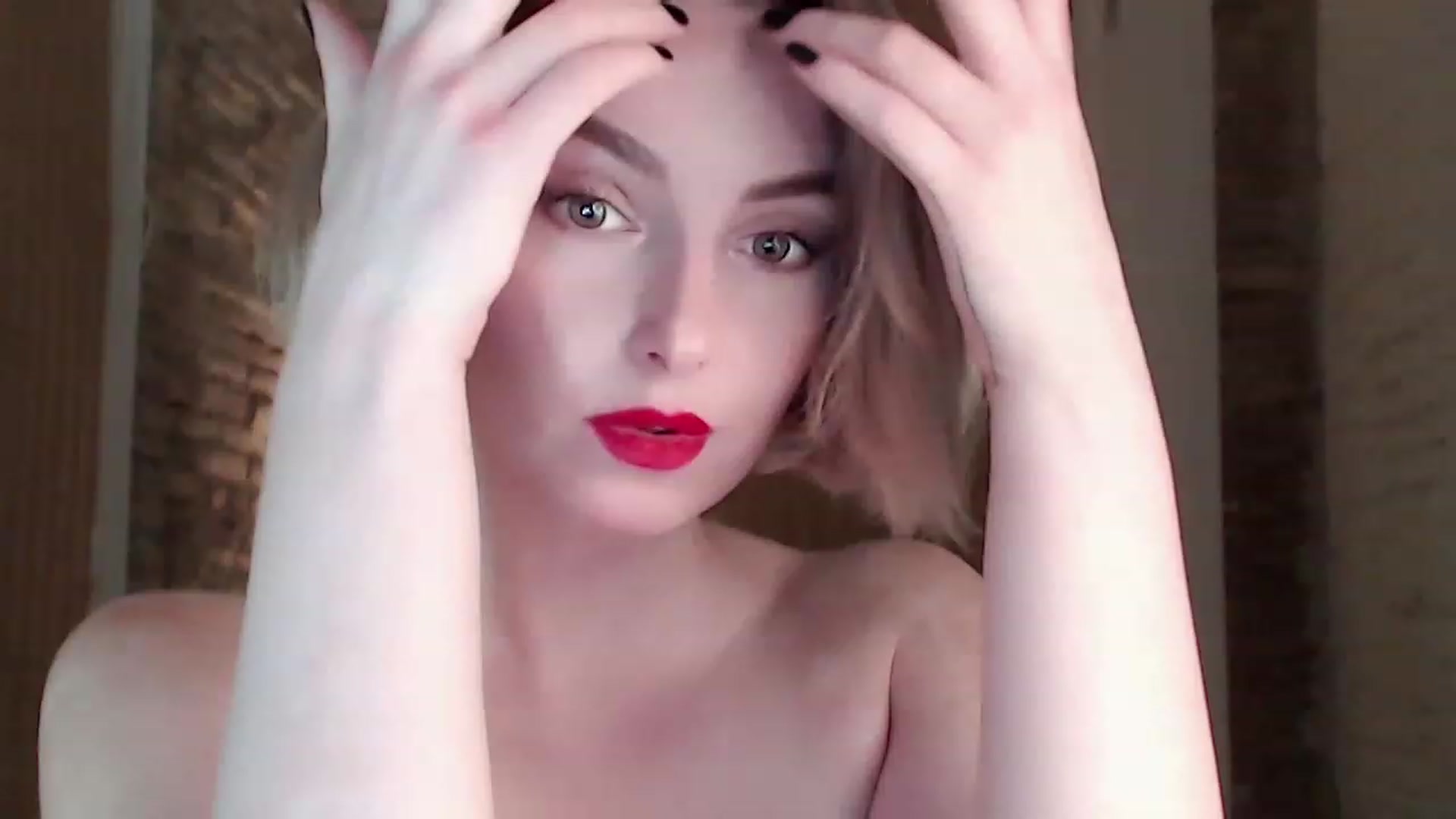 Gallery image thumbnail from Red_Lips_Girl's myfreecams stream on, 06/07/2023, 23:37 image 1 of 20