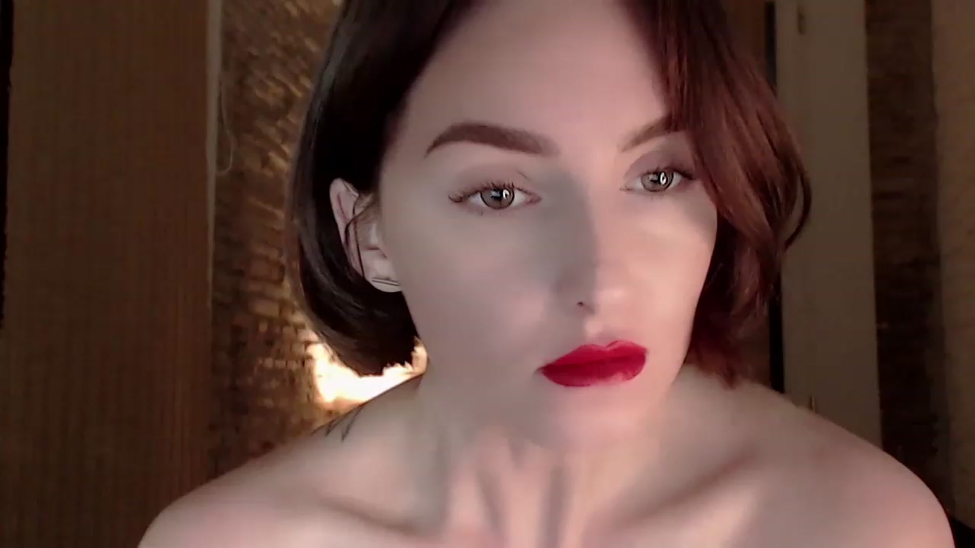 Gallery image thumbnail from Red_Lips_Girl's myfreecams stream on, 06/22/2023, 22:29 image 8 of 20