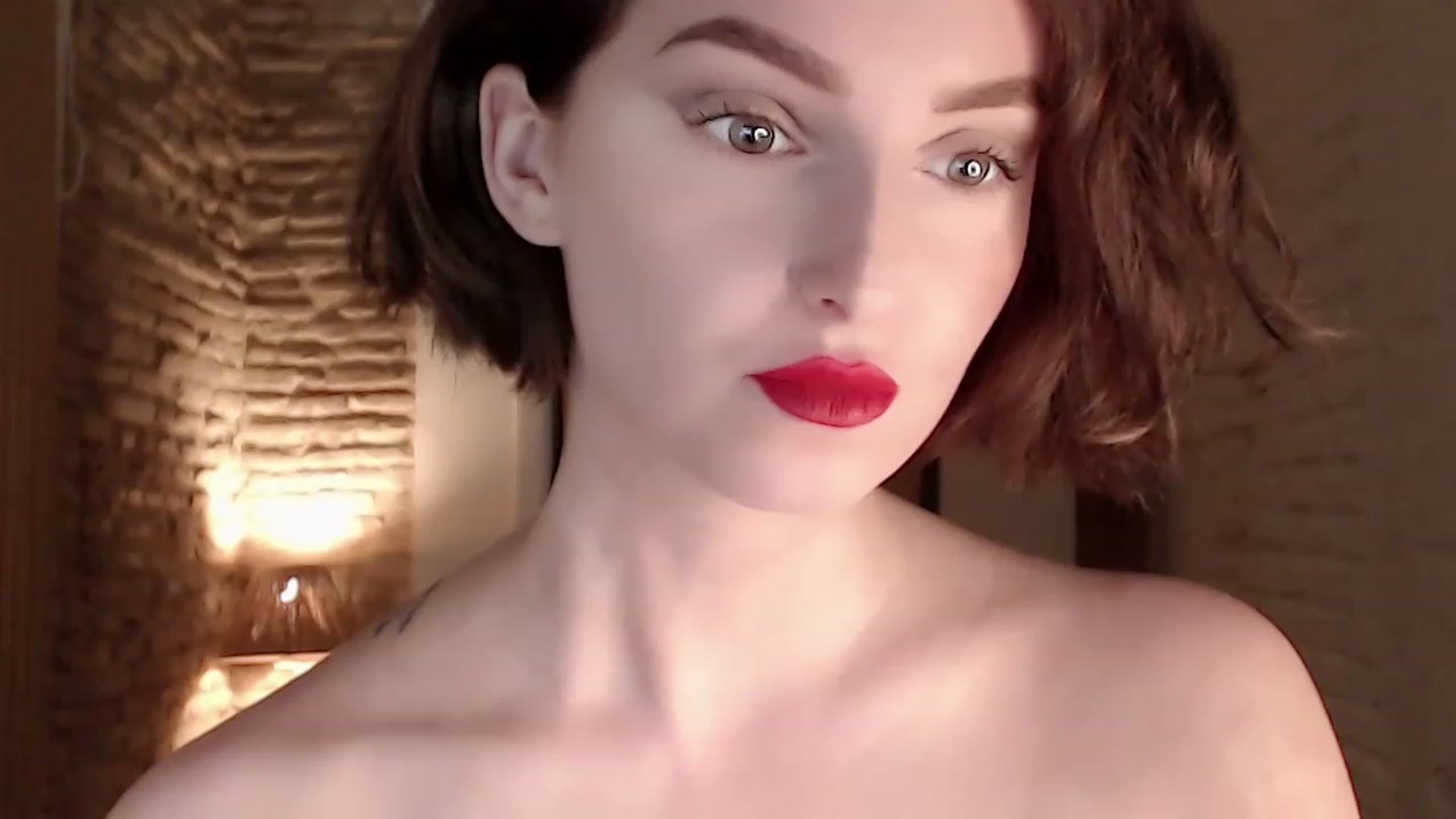 Gallery image thumbnail from Red_Lips_Girl's myfreecams stream on, 06/26/2023, 21:35 image 9 of 20
