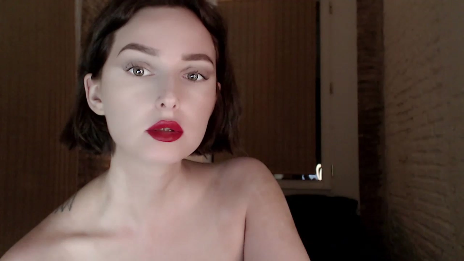 Gallery image thumbnail from Red_Lips_Girl's myfreecams stream on, 06/26/2023, 22:13 image 20 of 20