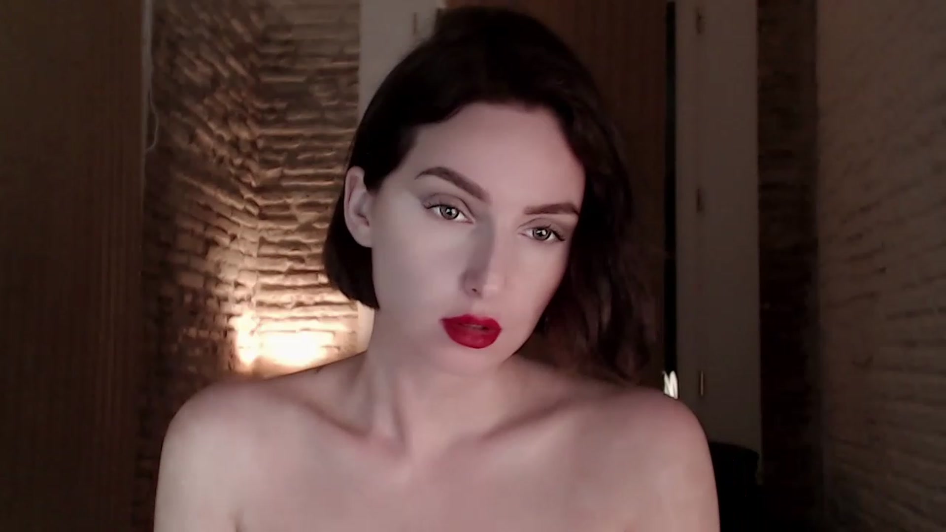 Gallery image thumbnail from Red_Lips_Girl's myfreecams stream on, 06/26/2023, 23:23 image 3 of 20