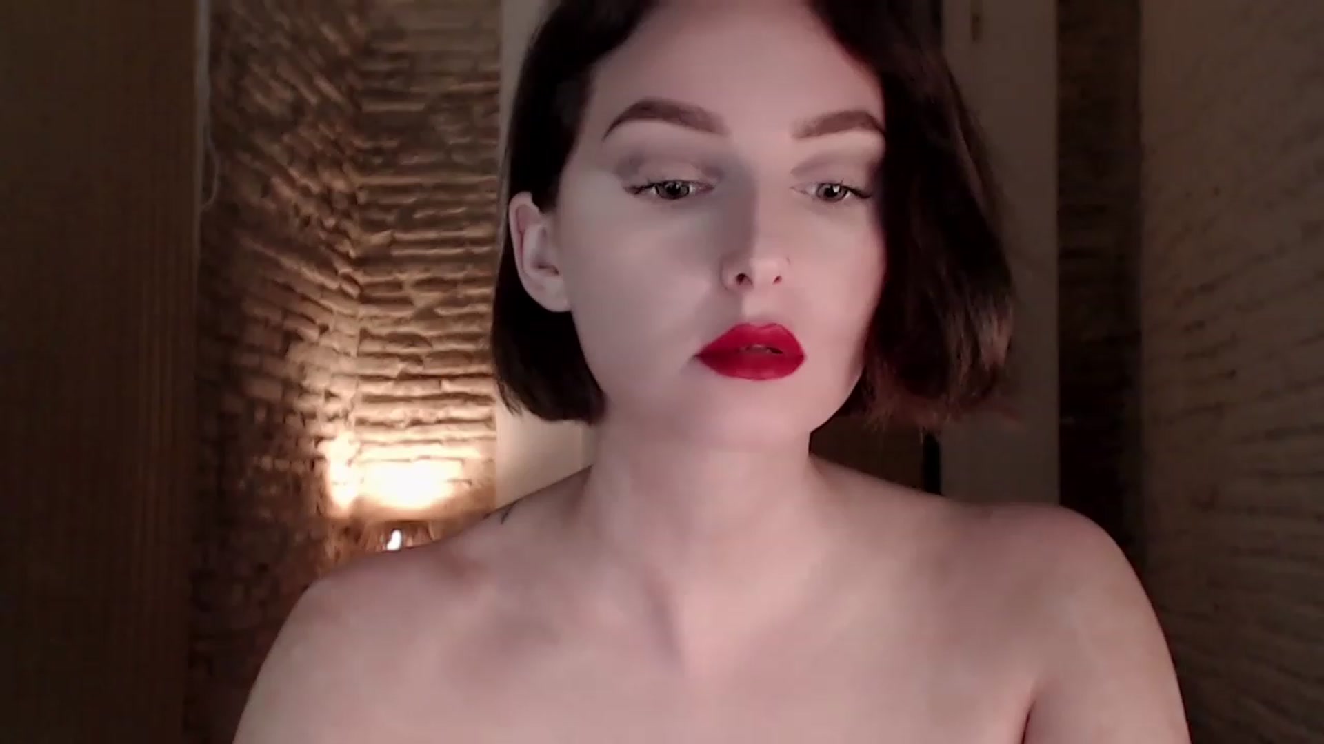 Gallery image thumbnail from Red_Lips_Girl's myfreecams stream on, 06/26/2023, 23:23 image 9 of 20