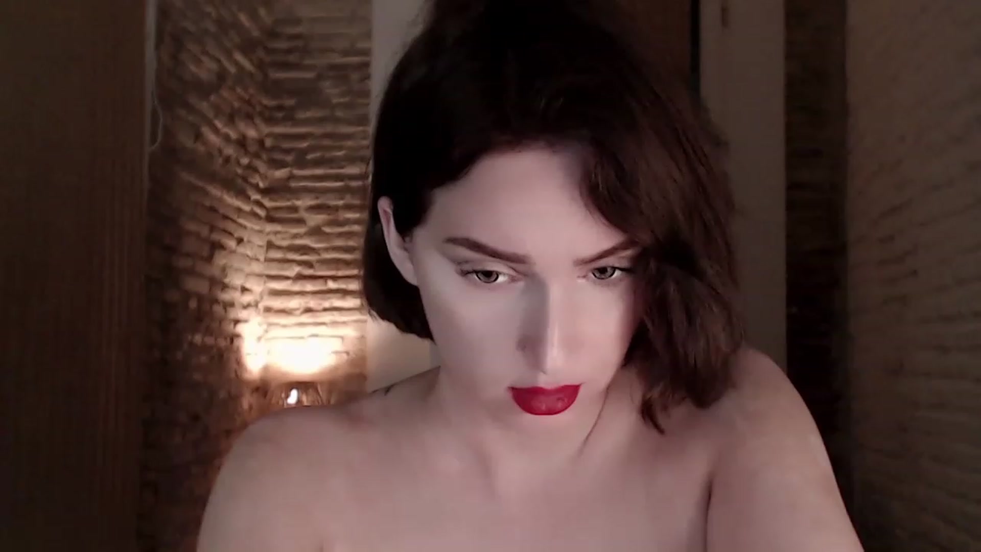 Gallery image thumbnail from Red_Lips_Girl's myfreecams stream on, 06/26/2023, 23:23 image 19 of 20