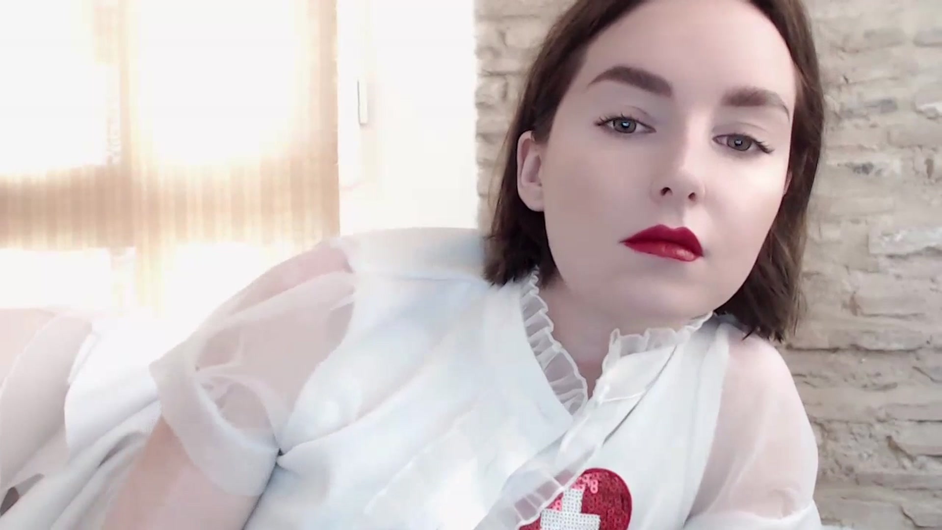 Gallery image thumbnail from Red_Lips_Girl's myfreecams stream on, 06/30/2023, 14:19 image 5 of 20