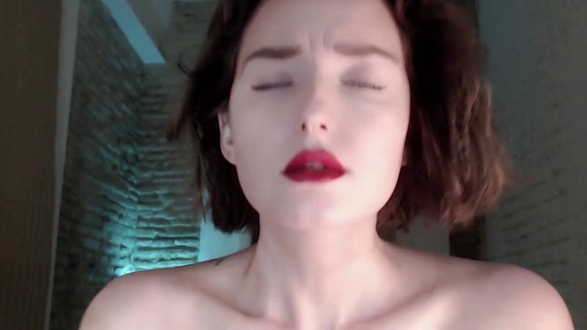Gallery image thumbnail from Red_Lips_Girl's myfreecams stream on, 07/11/2023, 21:02 image 9 of 20