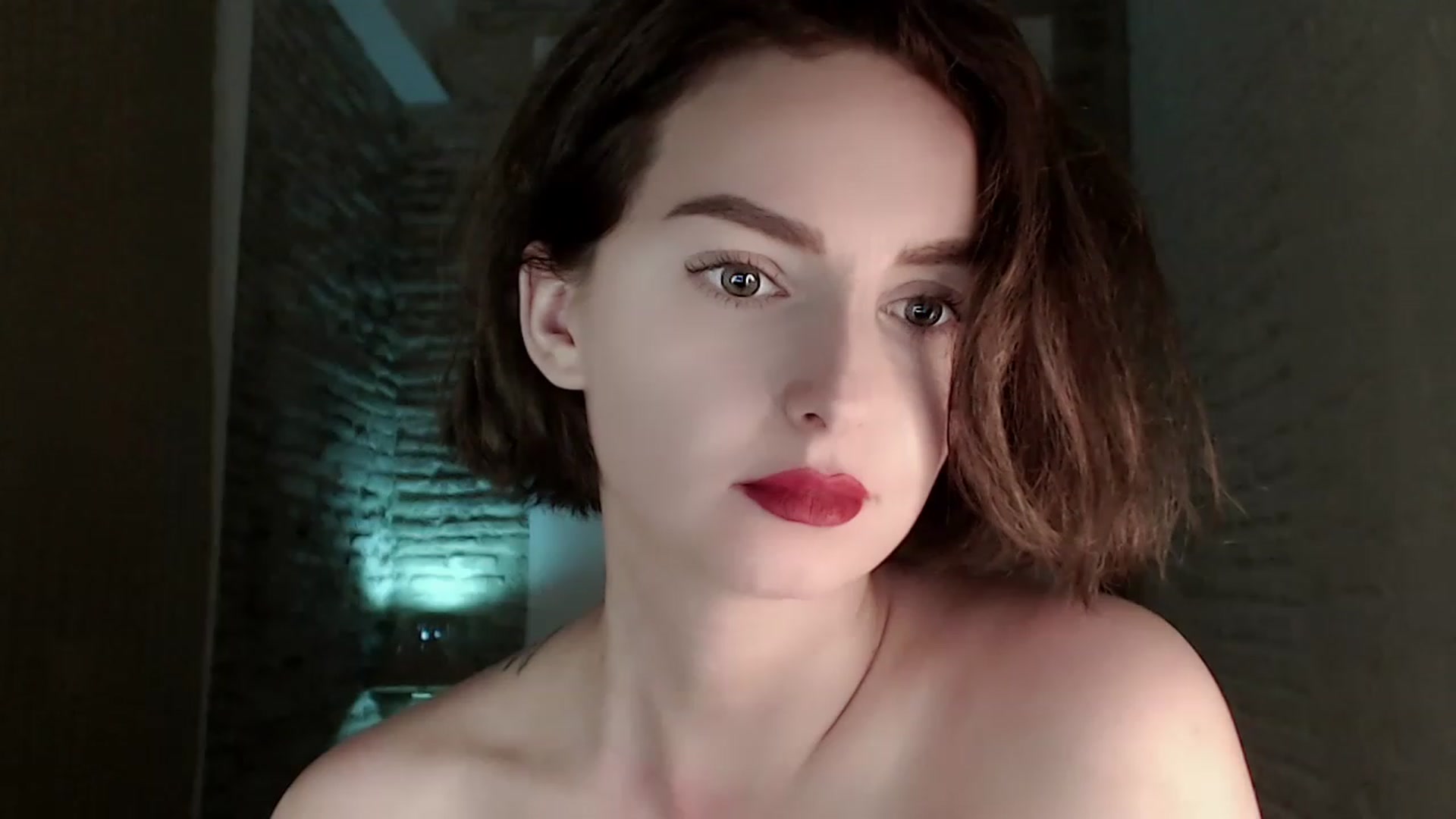 Gallery image thumbnail from Red_Lips_Girl's myfreecams stream on, 07/11/2023, 23:00 image 18 of 20