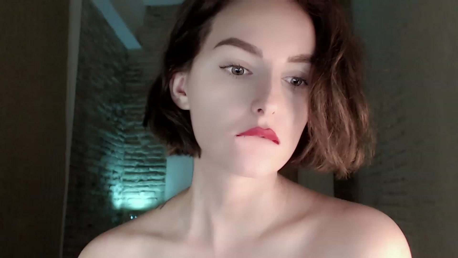 Gallery image thumbnail from Red_Lips_Girl's myfreecams stream on, 07/11/2023, 23:00 image 1 of 20