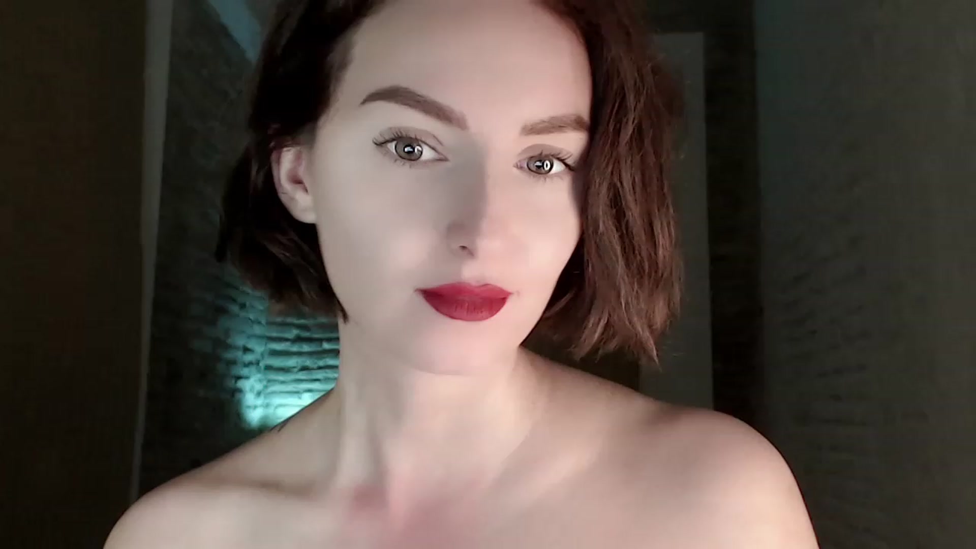 Gallery image thumbnail from Red_Lips_Girl's myfreecams stream on, 07/11/2023, 23:00 image 5 of 20