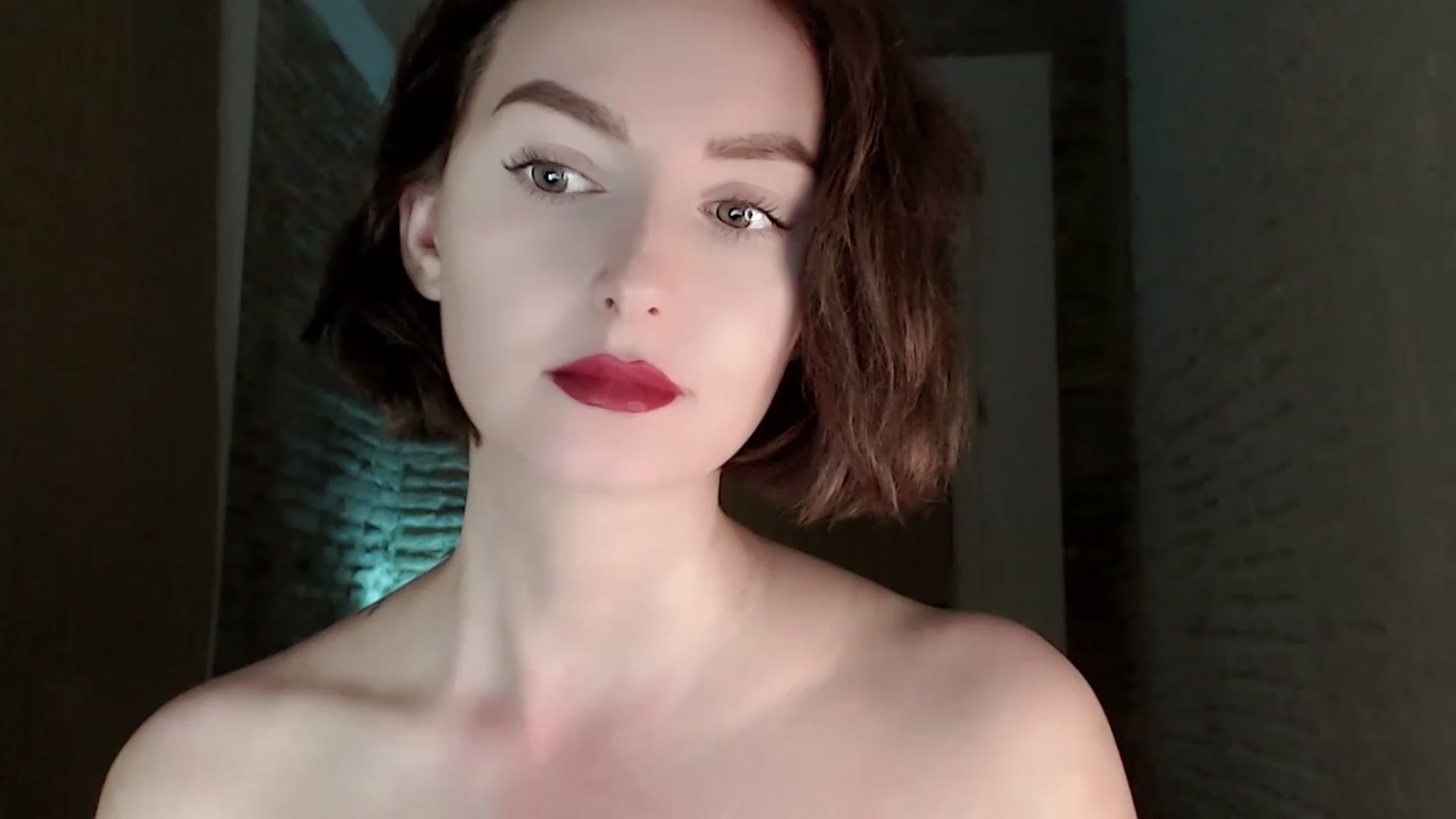 Gallery image thumbnail from Red_Lips_Girl's myfreecams stream on, 07/11/2023, 23:00 image 6 of 20