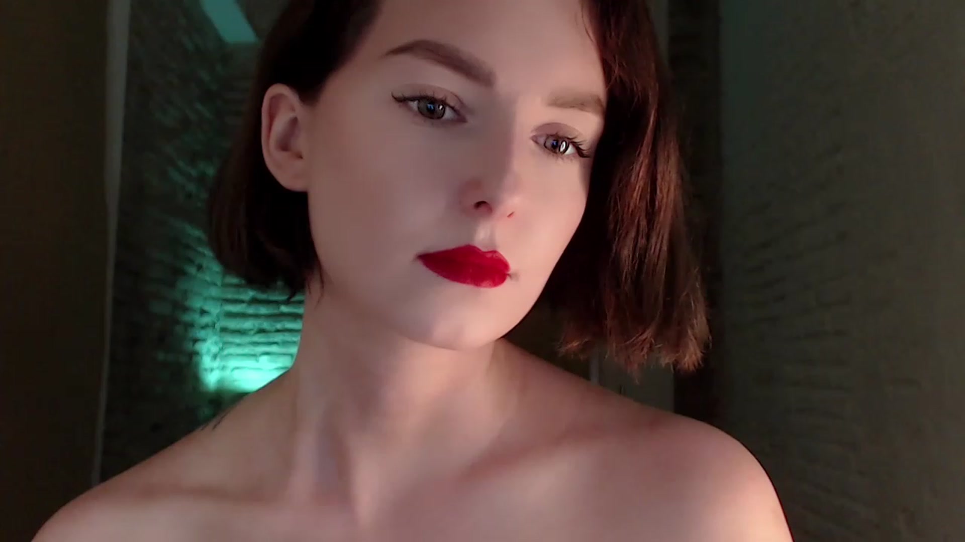 Gallery image thumbnail from Red_Lips_Girl's myfreecams stream on, 07/14/2023, 20:42 image 6 of 20