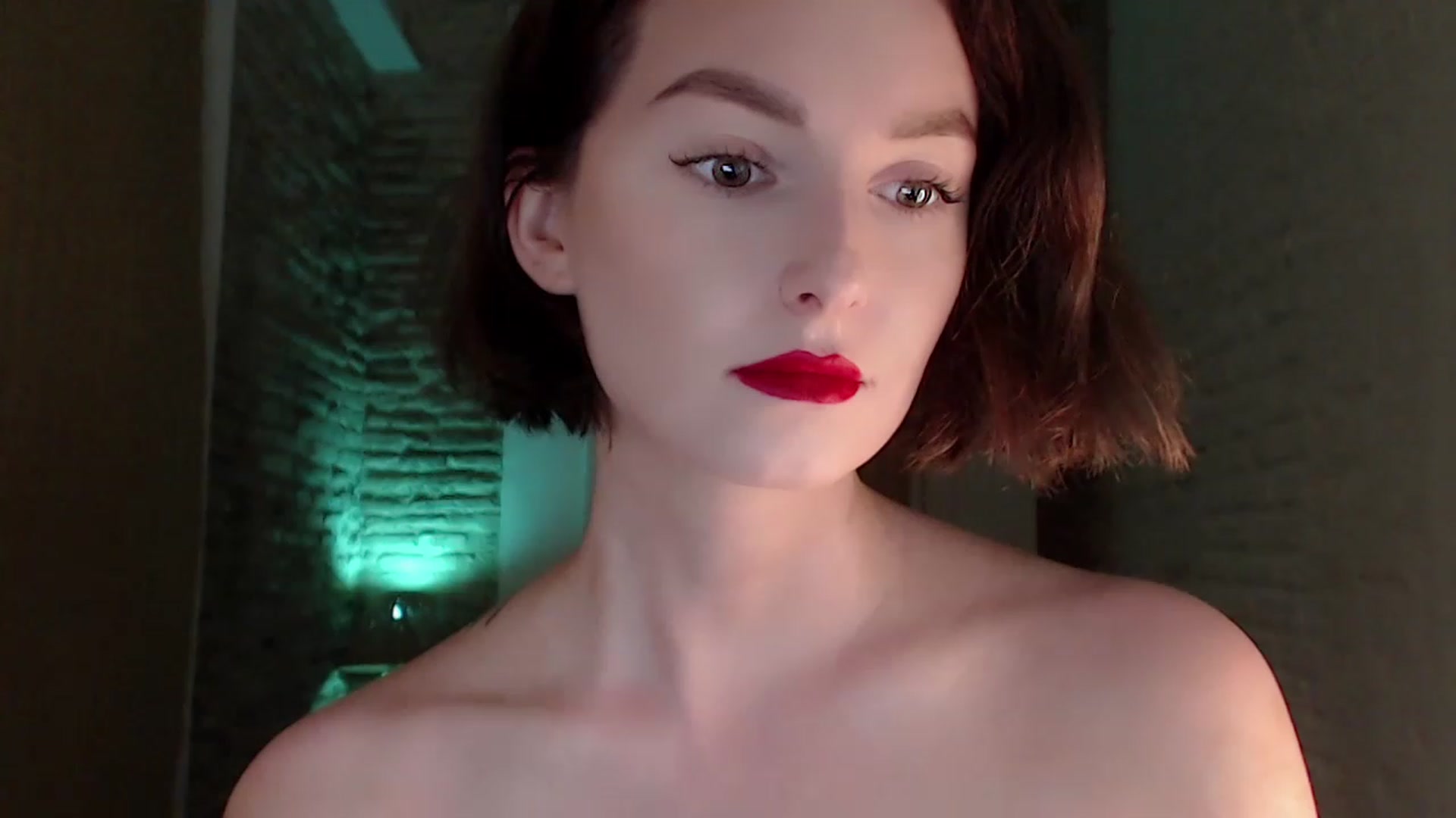 Gallery image thumbnail from Red_Lips_Girl's myfreecams stream on, 07/14/2023, 20:42 image 2 of 20