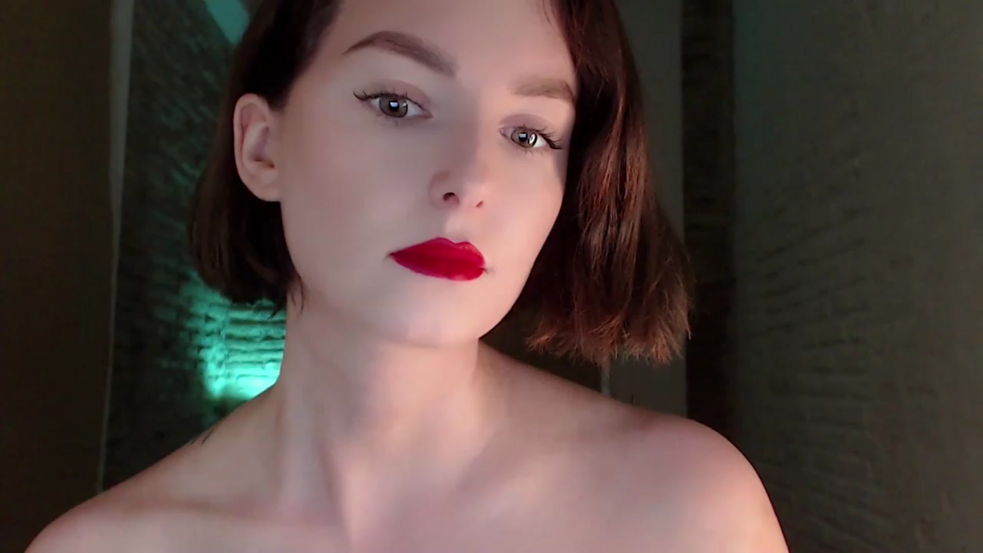 Gallery image thumbnail from Red_Lips_Girl's myfreecams stream on, 07/14/2023, 20:42 image 5 of 20