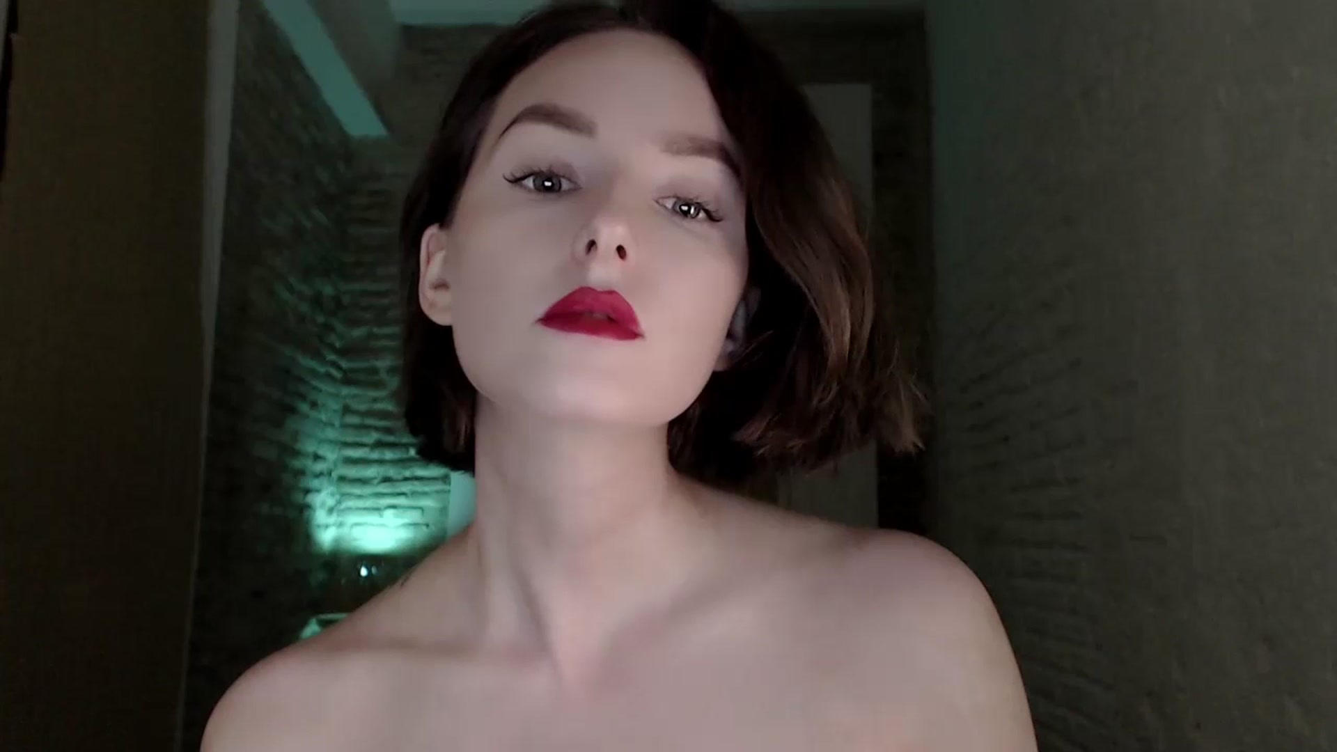 Gallery image thumbnail from Red_Lips_Girl's myfreecams stream on, 07/14/2023, 22:12 image 11 of 20