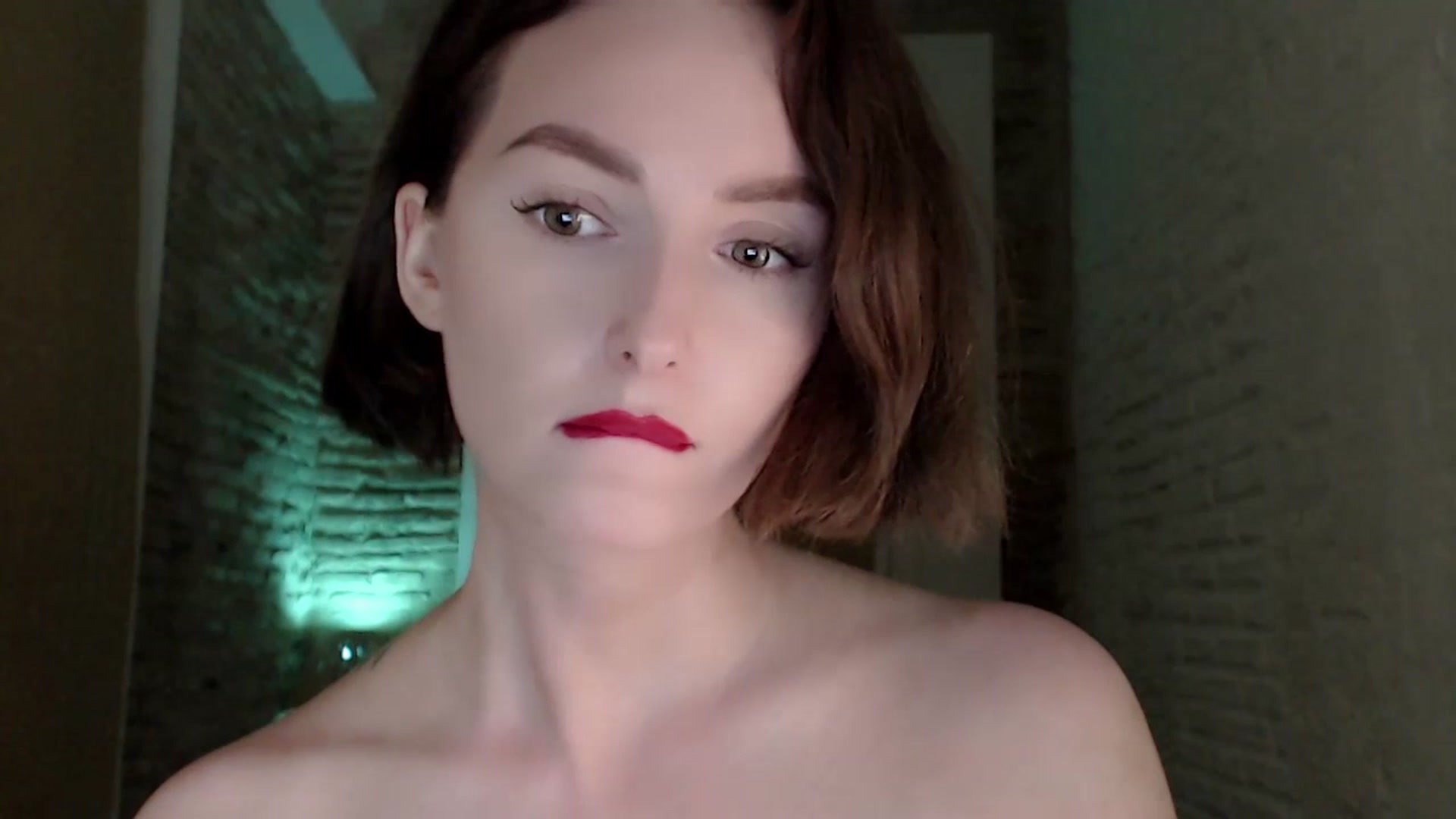 Gallery image thumbnail from Red_Lips_Girl's myfreecams stream on, 07/14/2023, 22:12 image 5 of 20