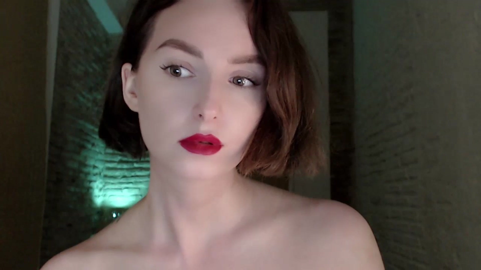Gallery image thumbnail from Red_Lips_Girl's myfreecams stream on, 07/14/2023, 22:12 image 9 of 20