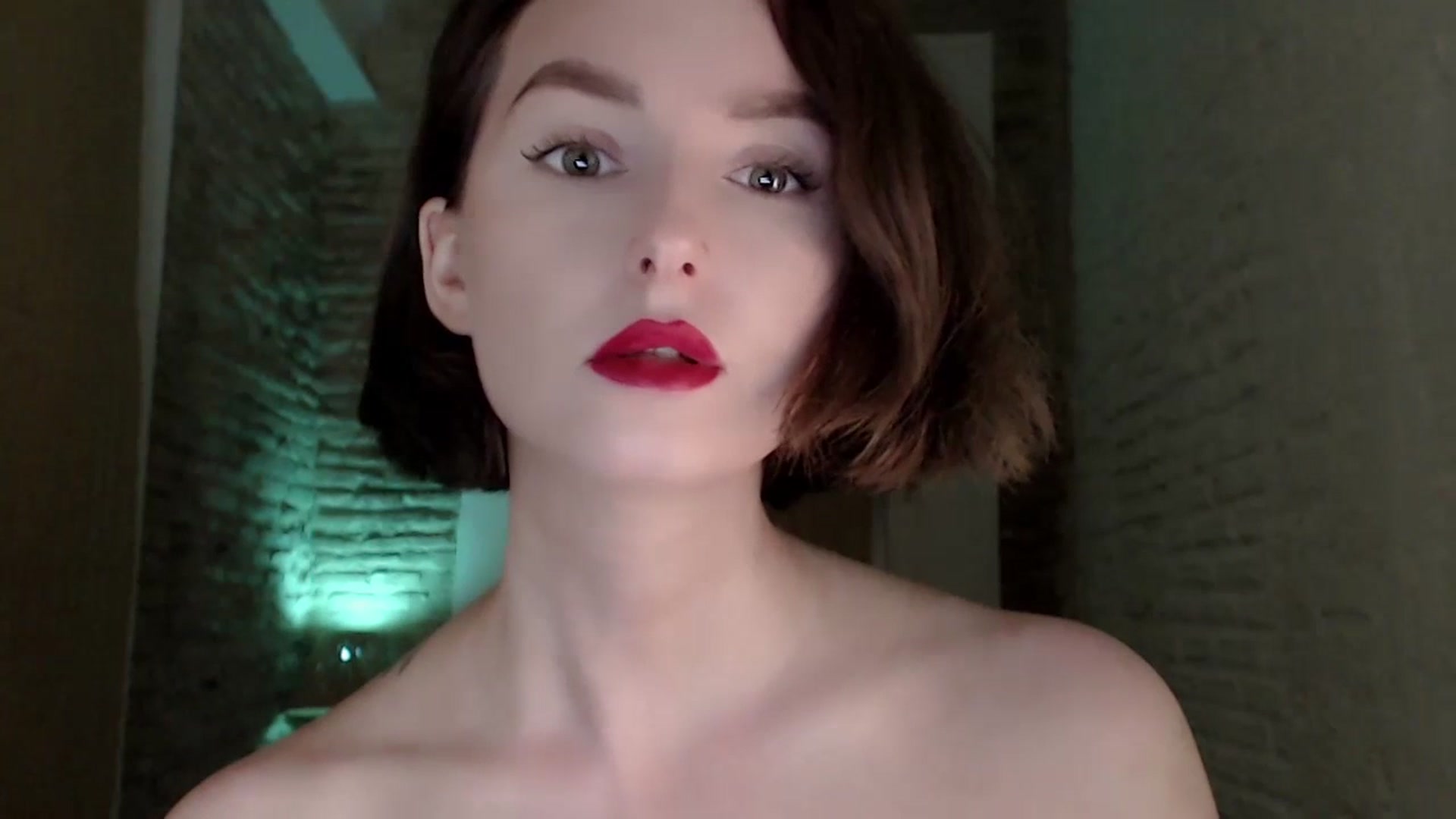 Gallery image thumbnail from Red_Lips_Girl's myfreecams stream on, 07/14/2023, 22:12 image 8 of 20