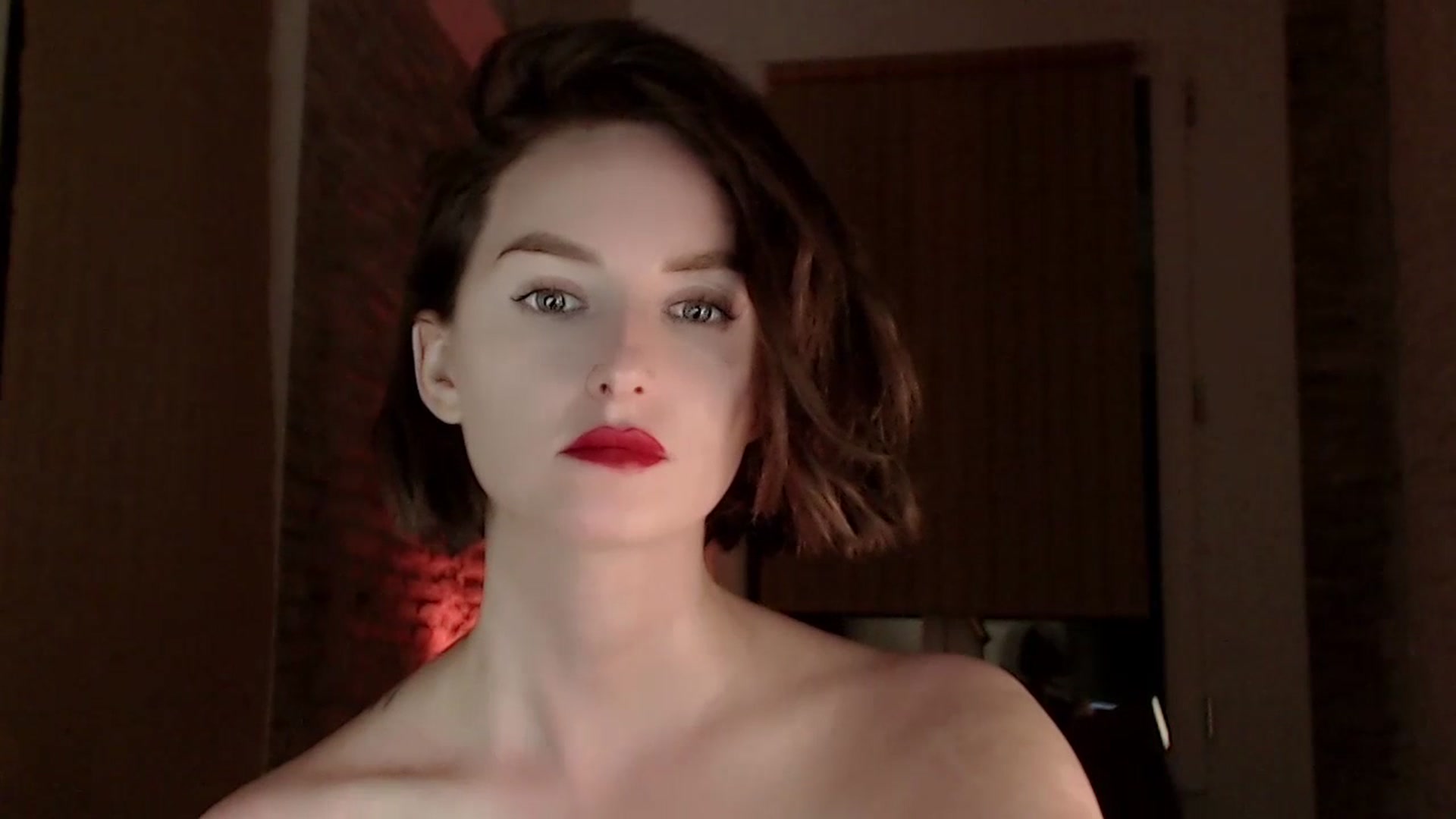 Gallery image thumbnail from Red_Lips_Girl's myfreecams stream on, 07/18/2023, 24:03 image 7 of 20