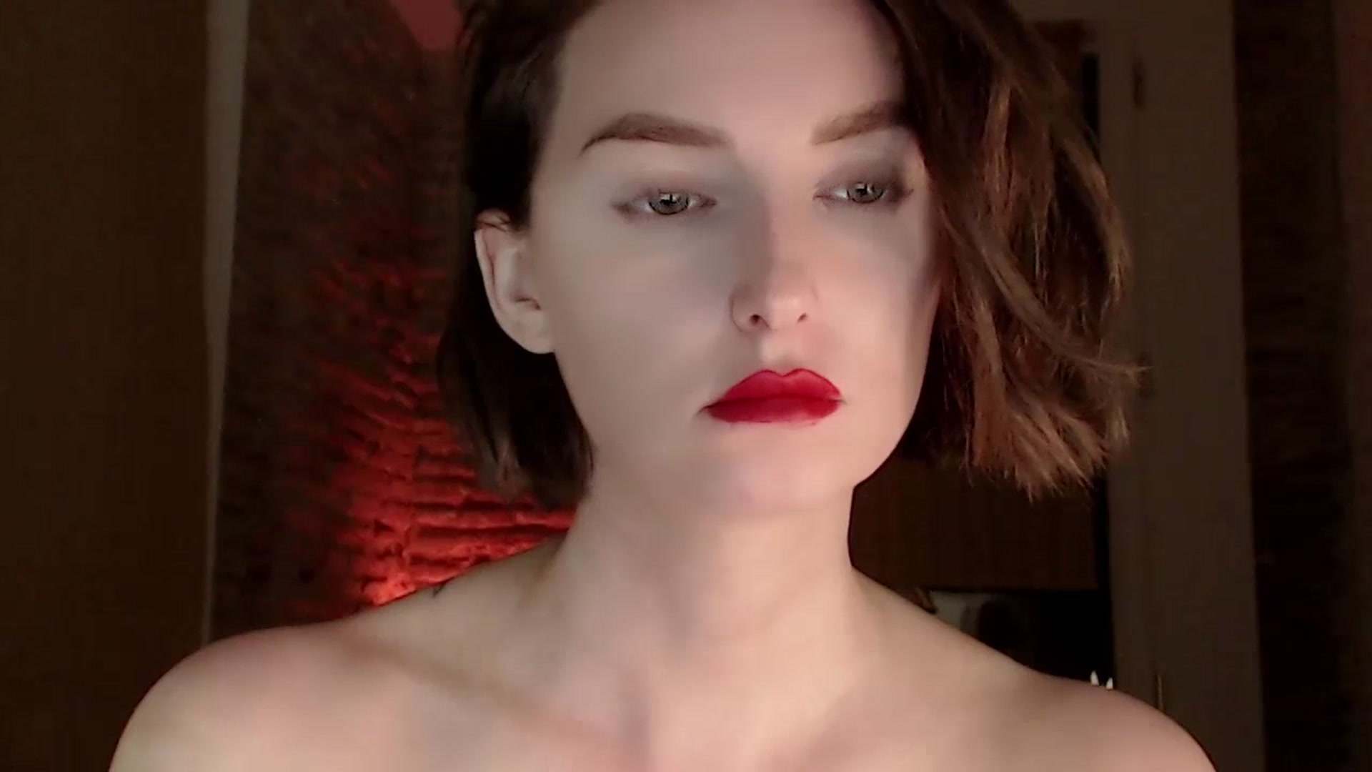 Gallery image thumbnail from Red_Lips_Girl's myfreecams stream on, 07/18/2023, 24:03 image 3 of 20