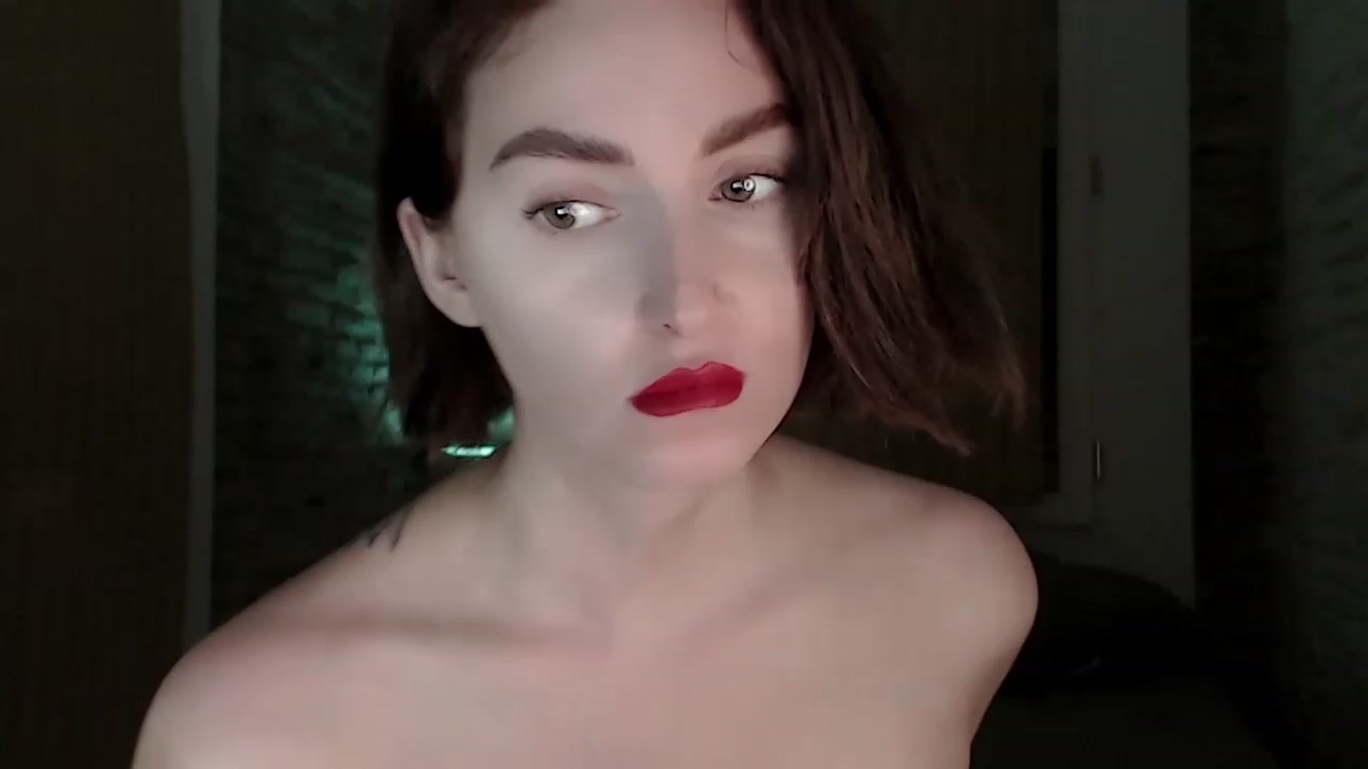 Gallery image thumbnail from Red_Lips_Girl's myfreecams stream on, 07/20/2023, 23:42 image 6 of 20