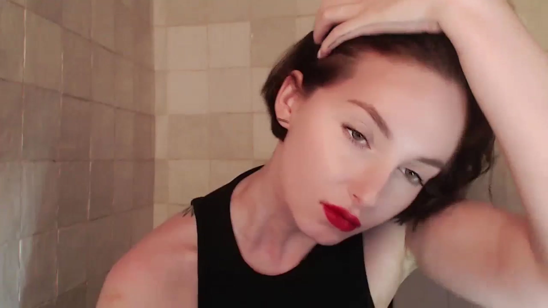 Gallery image thumbnail from Red_Lips_Girl's myfreecams stream on, 08/29/2023, 20:49 image 2 of 20