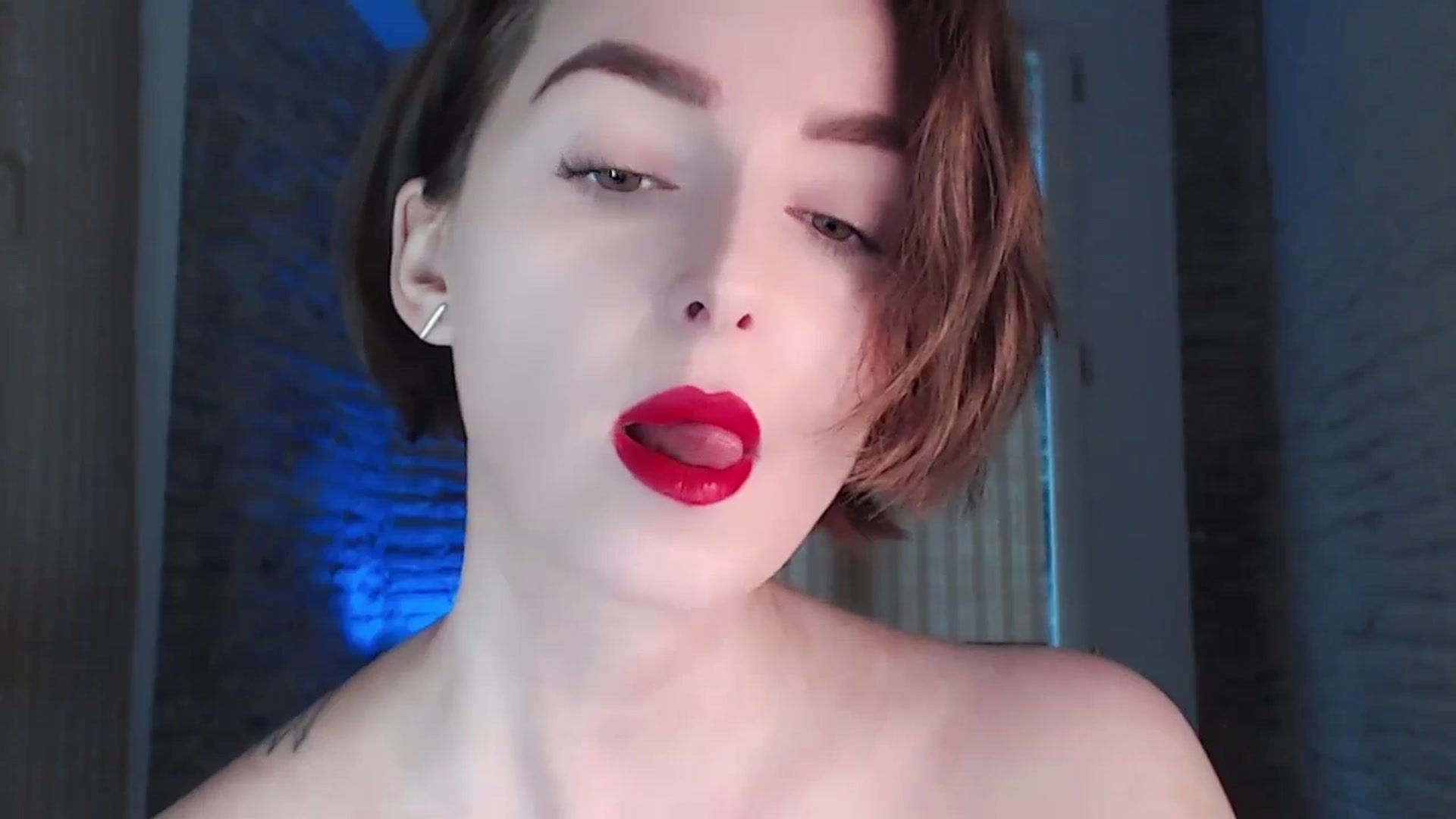 Gallery image thumbnail from Red_Lips_Girl's myfreecams stream on, 09/04/2023, 18:25 image 9 of 20
