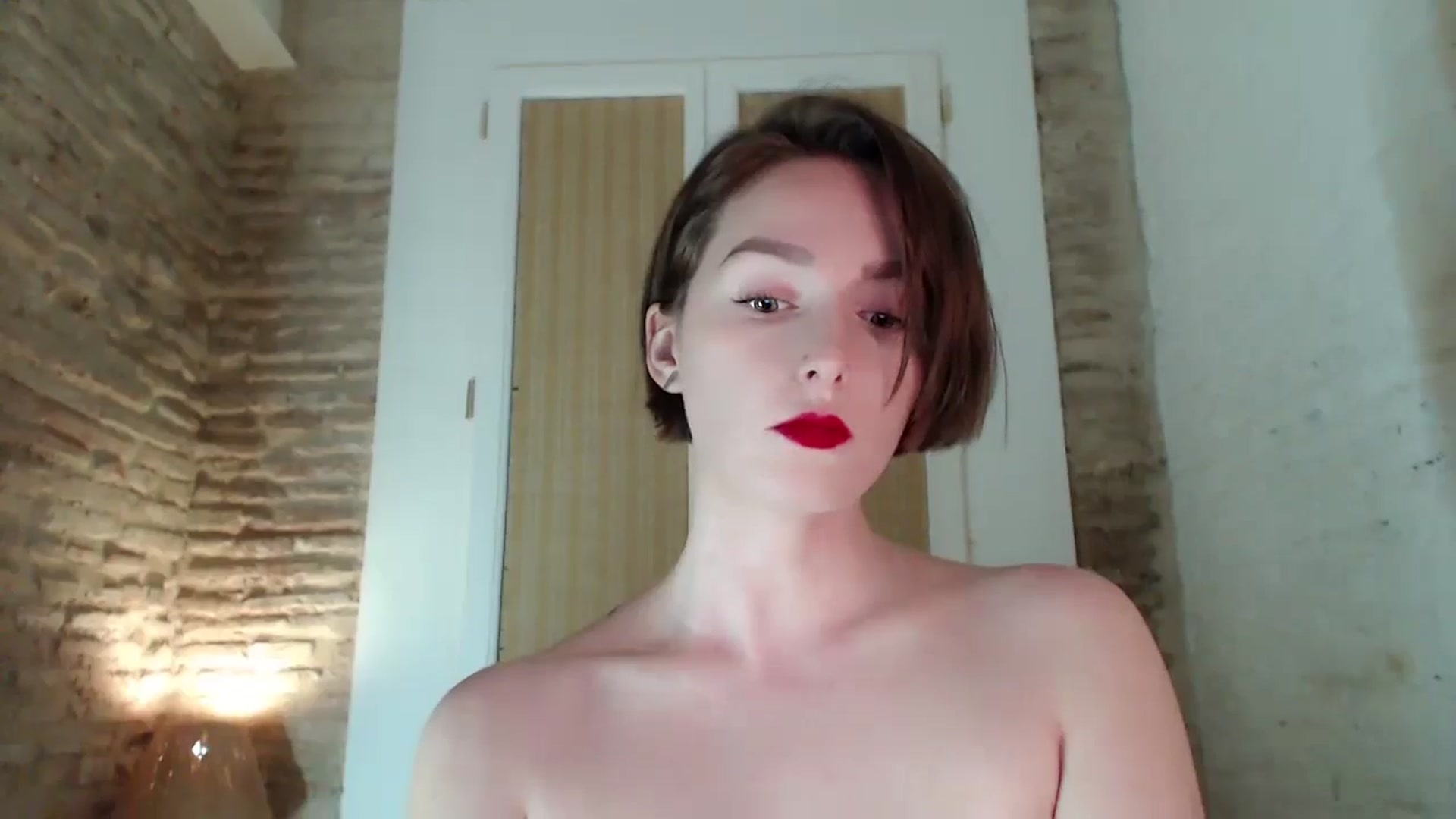 Gallery image thumbnail from Red_Lips_Girl's myfreecams stream on, 10/26/2023, 23:55 image 11 of 20