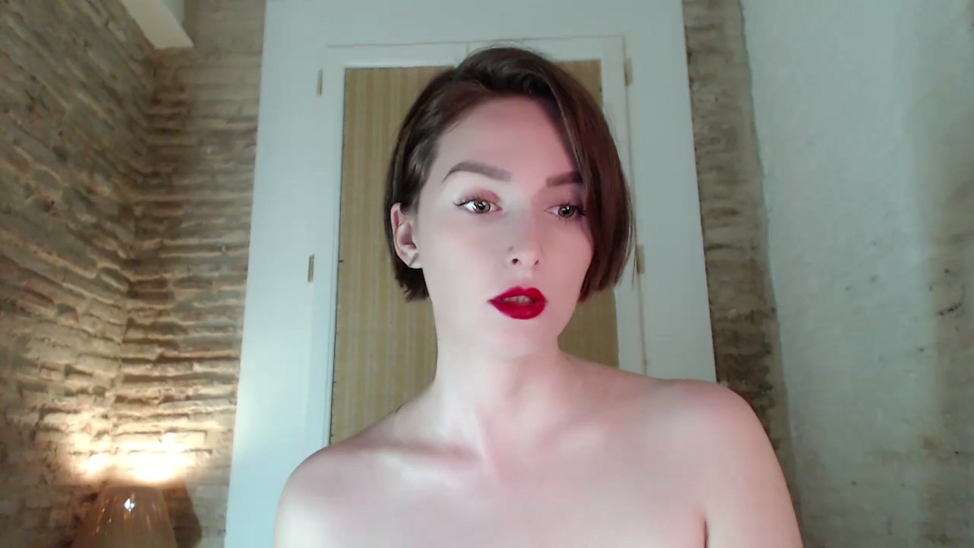 Gallery image thumbnail from Red_Lips_Girl's myfreecams stream on, 10/26/2023, 23:55 image 12 of 20