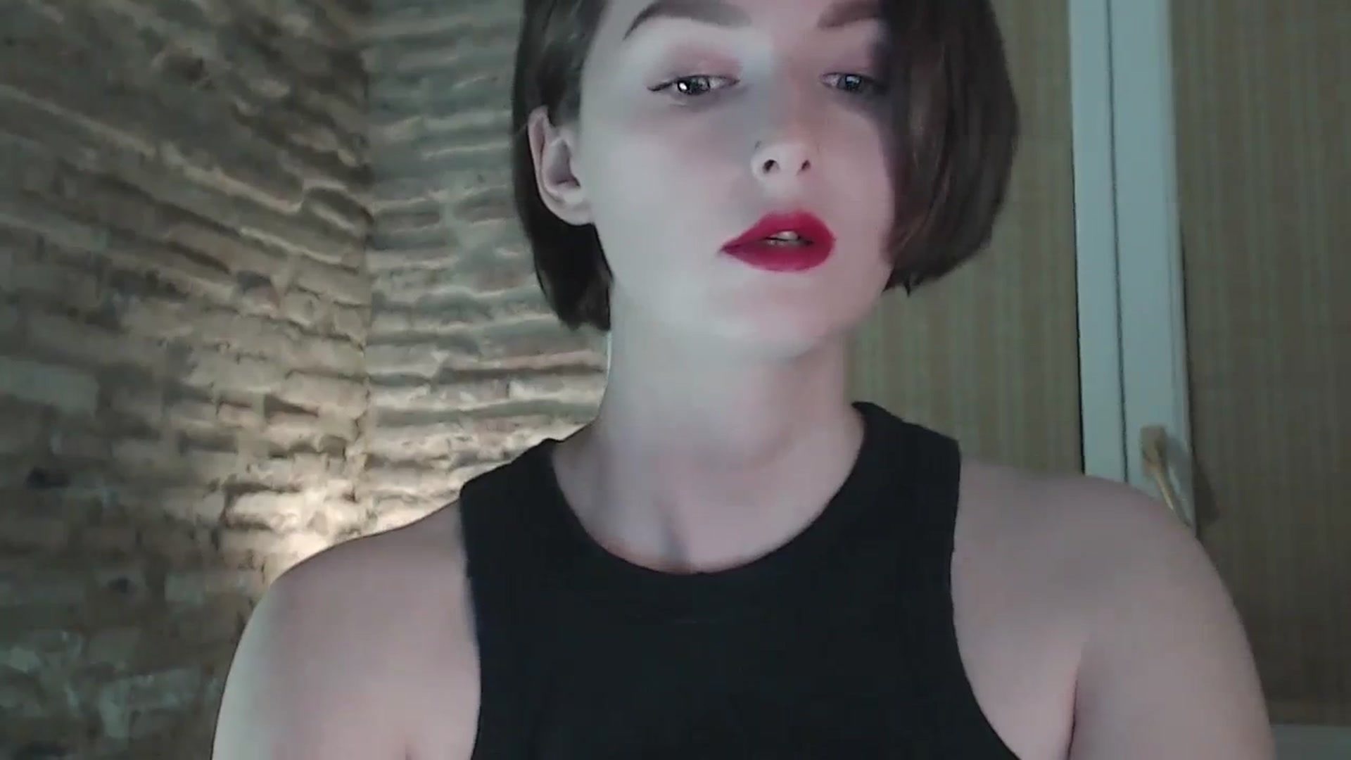 Gallery image thumbnail from Red_Lips_Girl's myfreecams stream on, 11/29/2023, 01:59 image 19 of 20