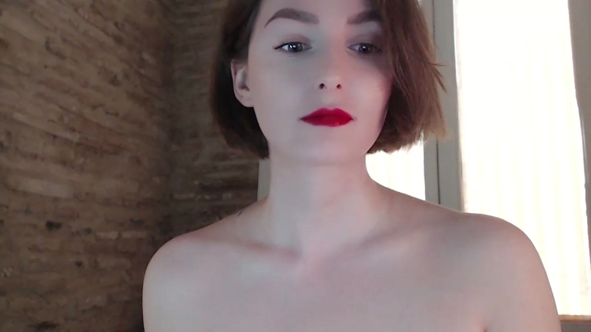 Gallery image thumbnail from Red_Lips_Girl's myfreecams stream on, 12/12/2023, 15:01 image 10 of 20