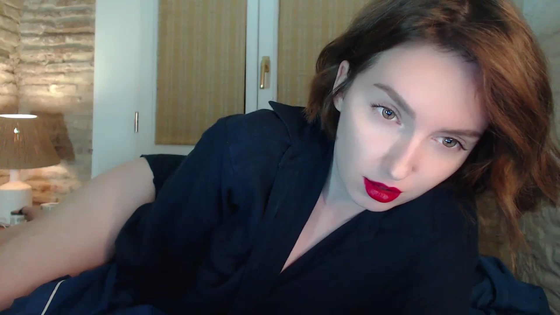 Gallery image thumbnail from Red_Lips_Girl's myfreecams stream on, 12/22/2023, 01:57 image 2 of 20