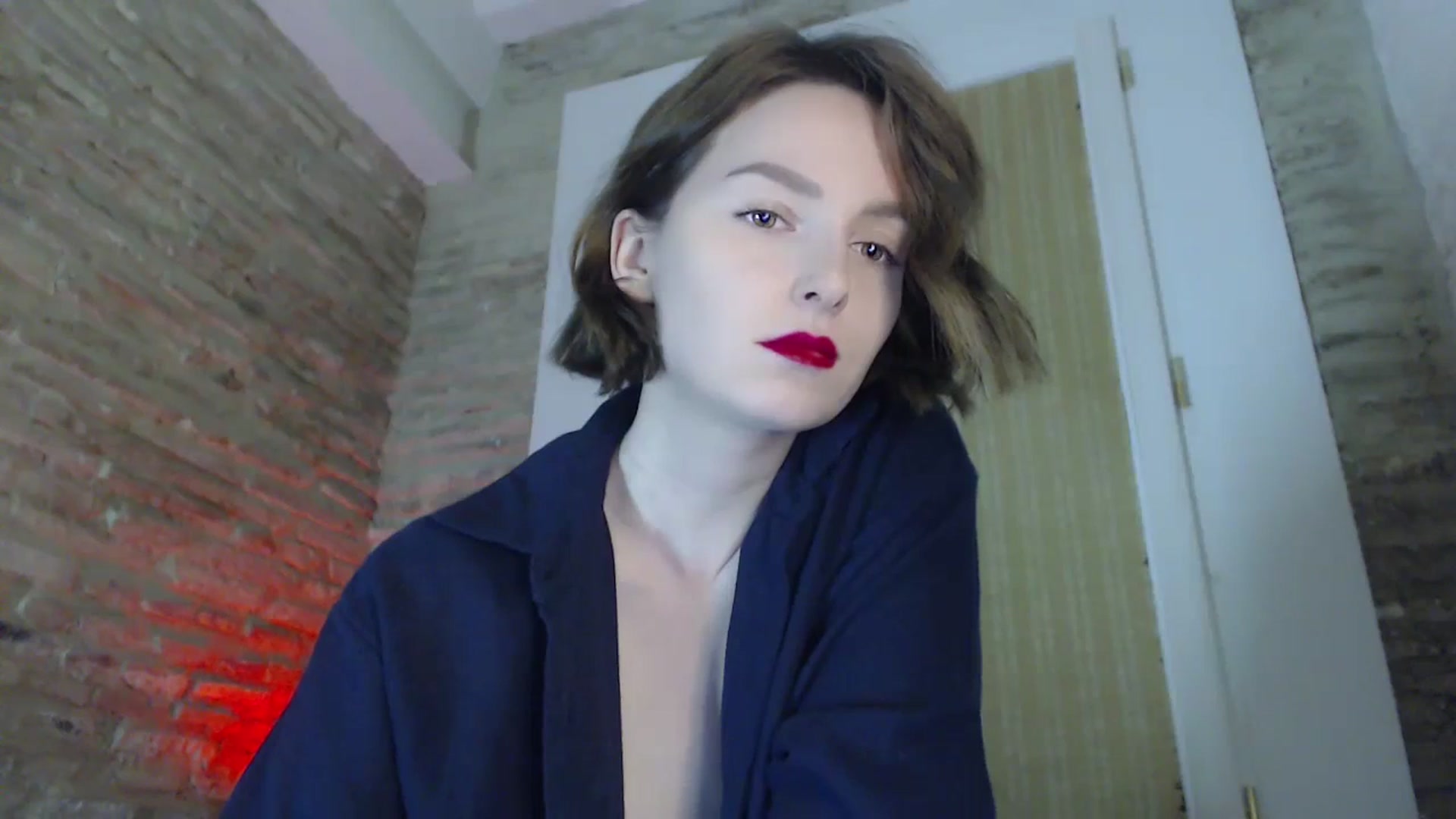 Gallery image thumbnail from Red_Lips_Girl's myfreecams stream on, 12/22/2023, 01:57 image 7 of 20