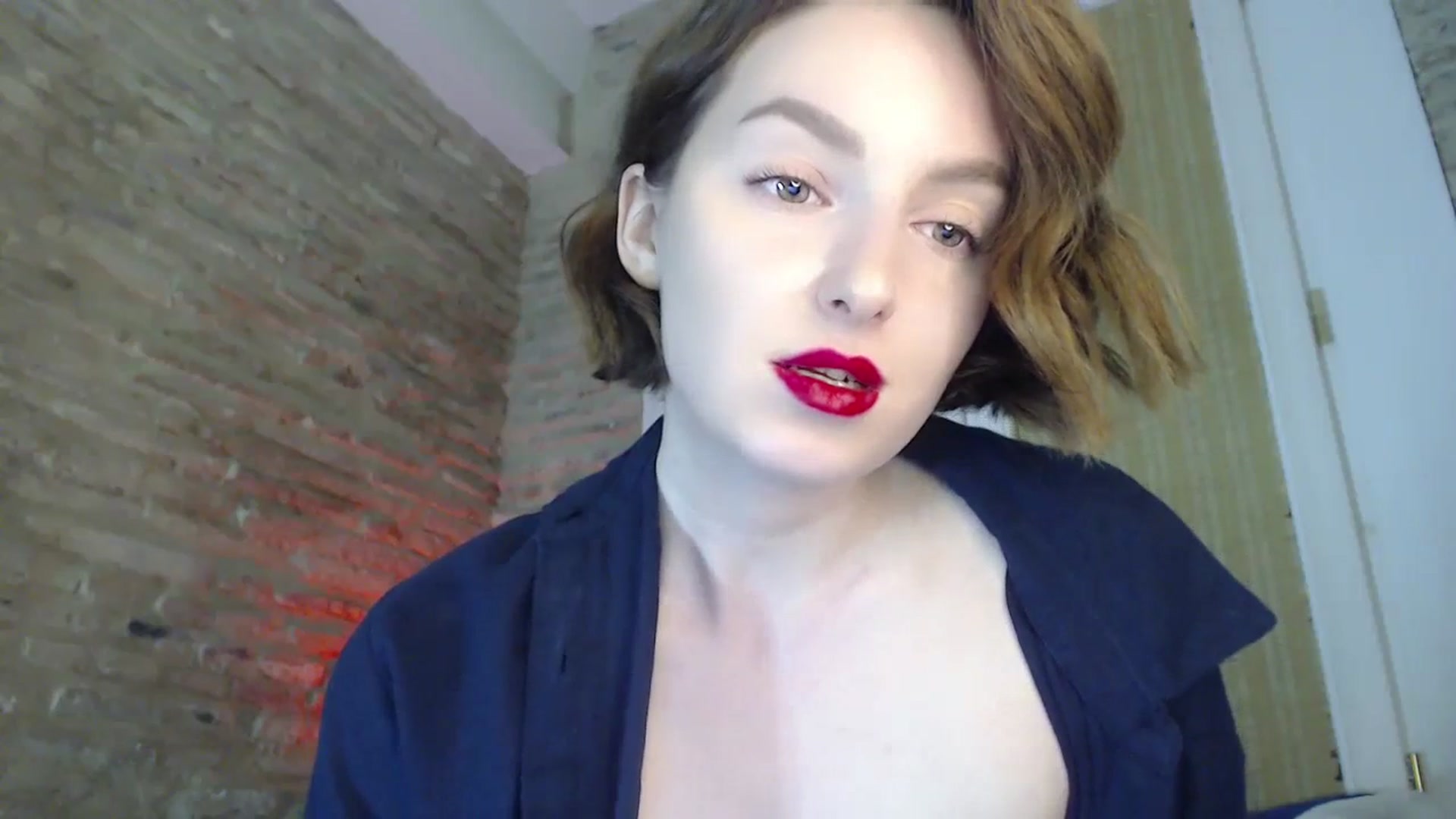 Gallery image thumbnail from Red_Lips_Girl's myfreecams stream on, 12/22/2023, 01:57 image 20 of 20