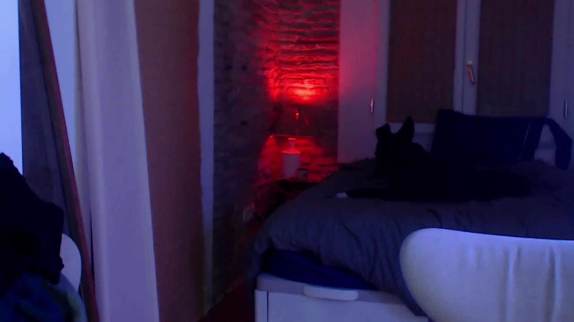 Gallery image thumbnail from Red_Lips_Girl's myfreecams stream on, 01/09/2024, 23:03 image 10 of 20