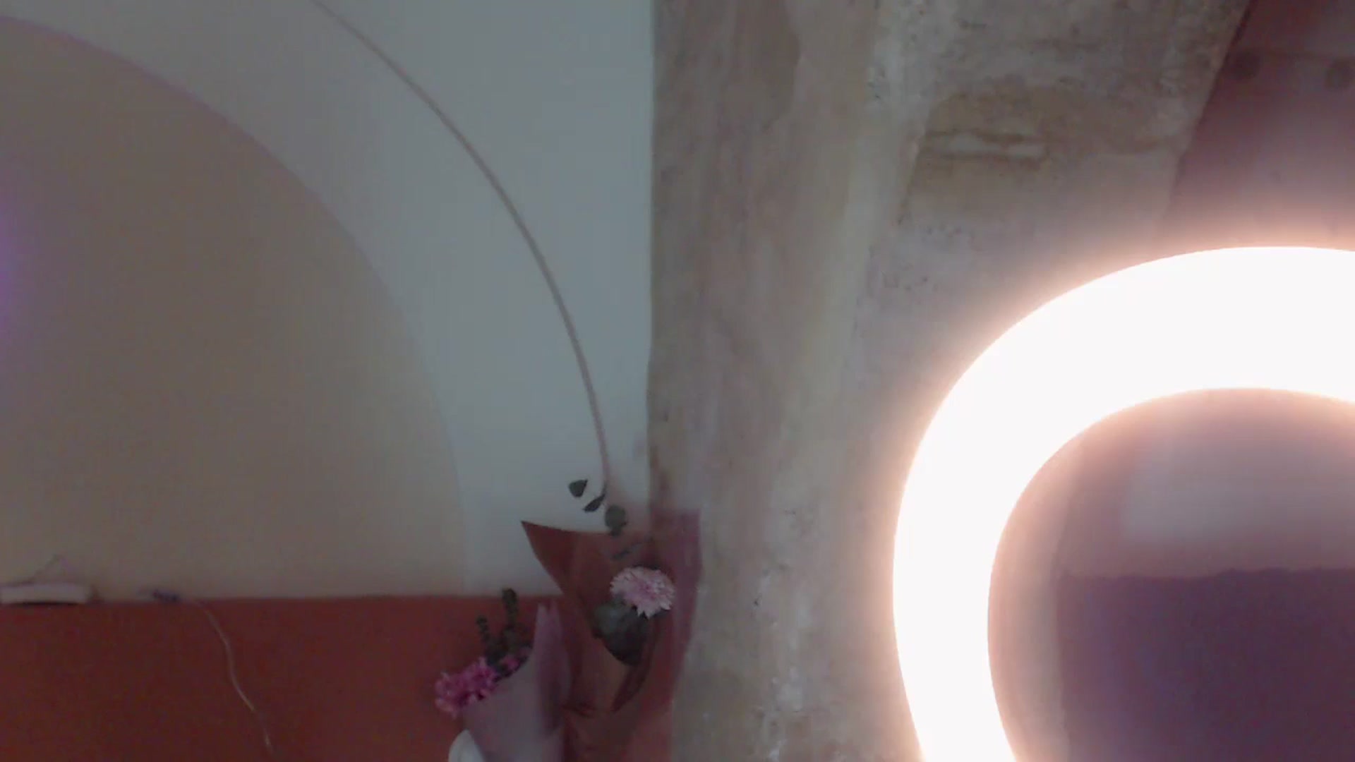 Gallery image thumbnail from Red_Lips_Girl's myfreecams stream on, 01/27/2024, 22:52 image 3 of 20