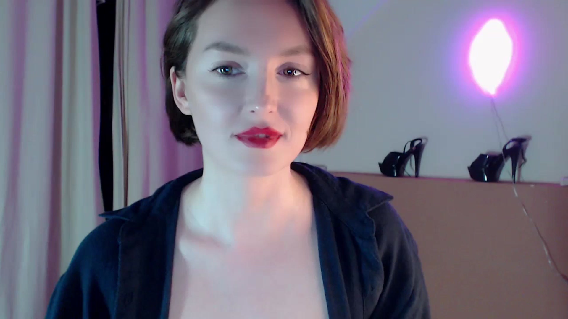 Gallery image thumbnail from Red_Lips_Girl's myfreecams stream on, 02/29/2024, 23:36 image 18 of 20
