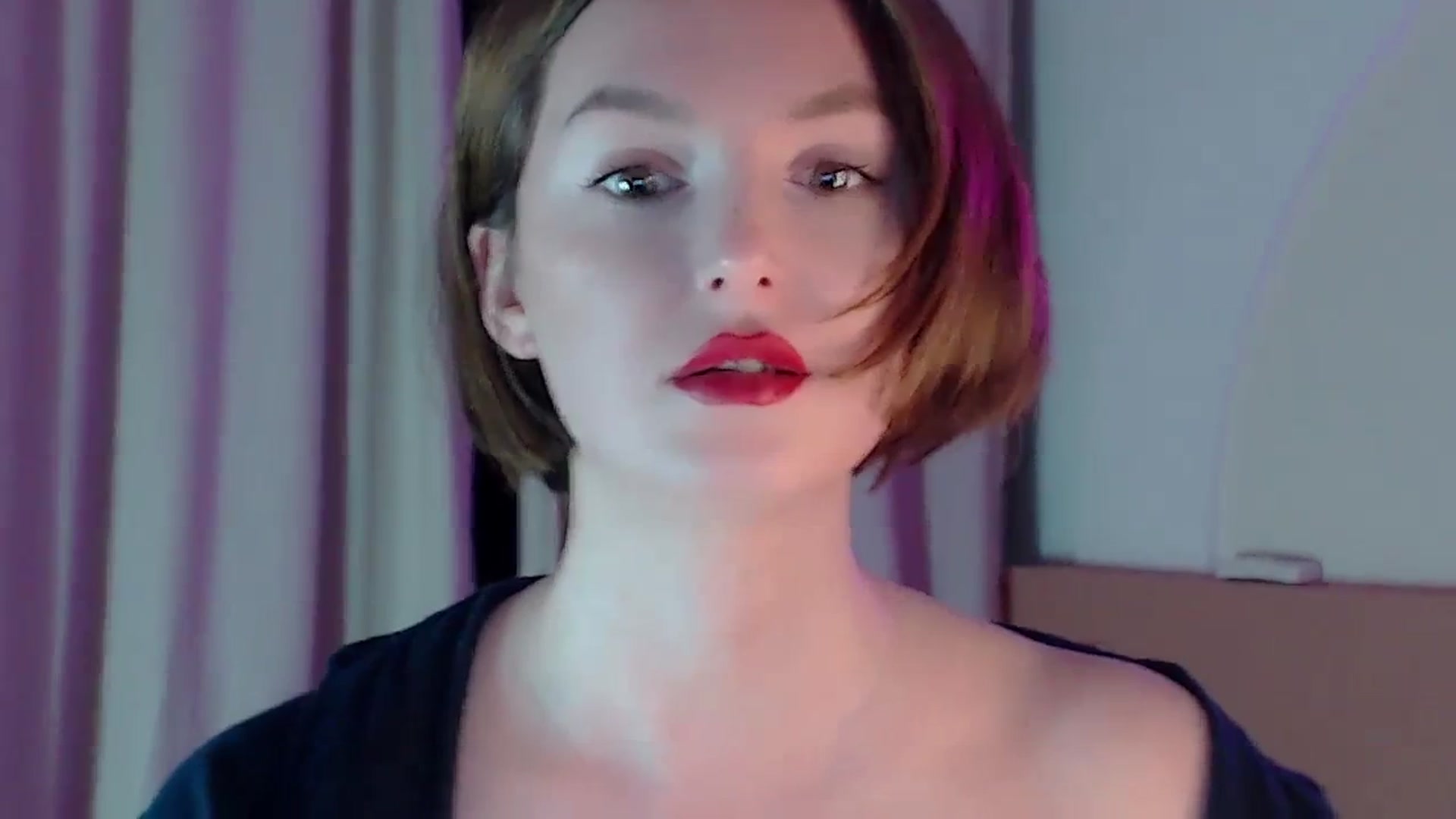 Gallery image thumbnail from Red_Lips_Girl's myfreecams stream on, 02/29/2024, 23:36 image 8 of 20