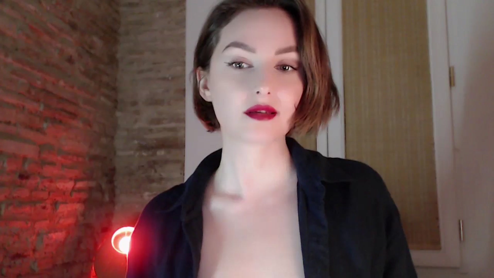 Gallery image thumbnail from Red_Lips_Girl's myfreecams stream on, 03/04/2024, 02:08 image 2 of 20