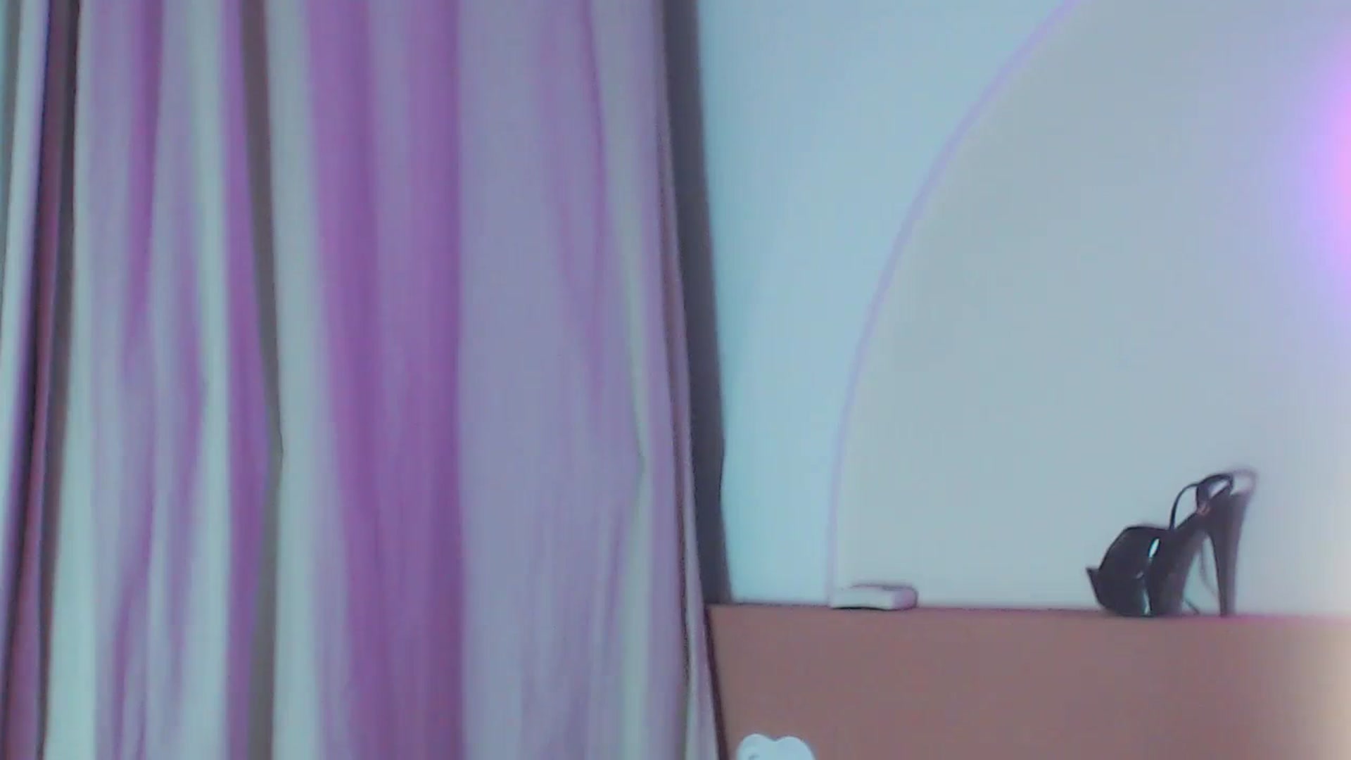 Gallery image thumbnail from Red_Lips_Girl's myfreecams stream on, 03/06/2024, 01:10 image 10 of 20