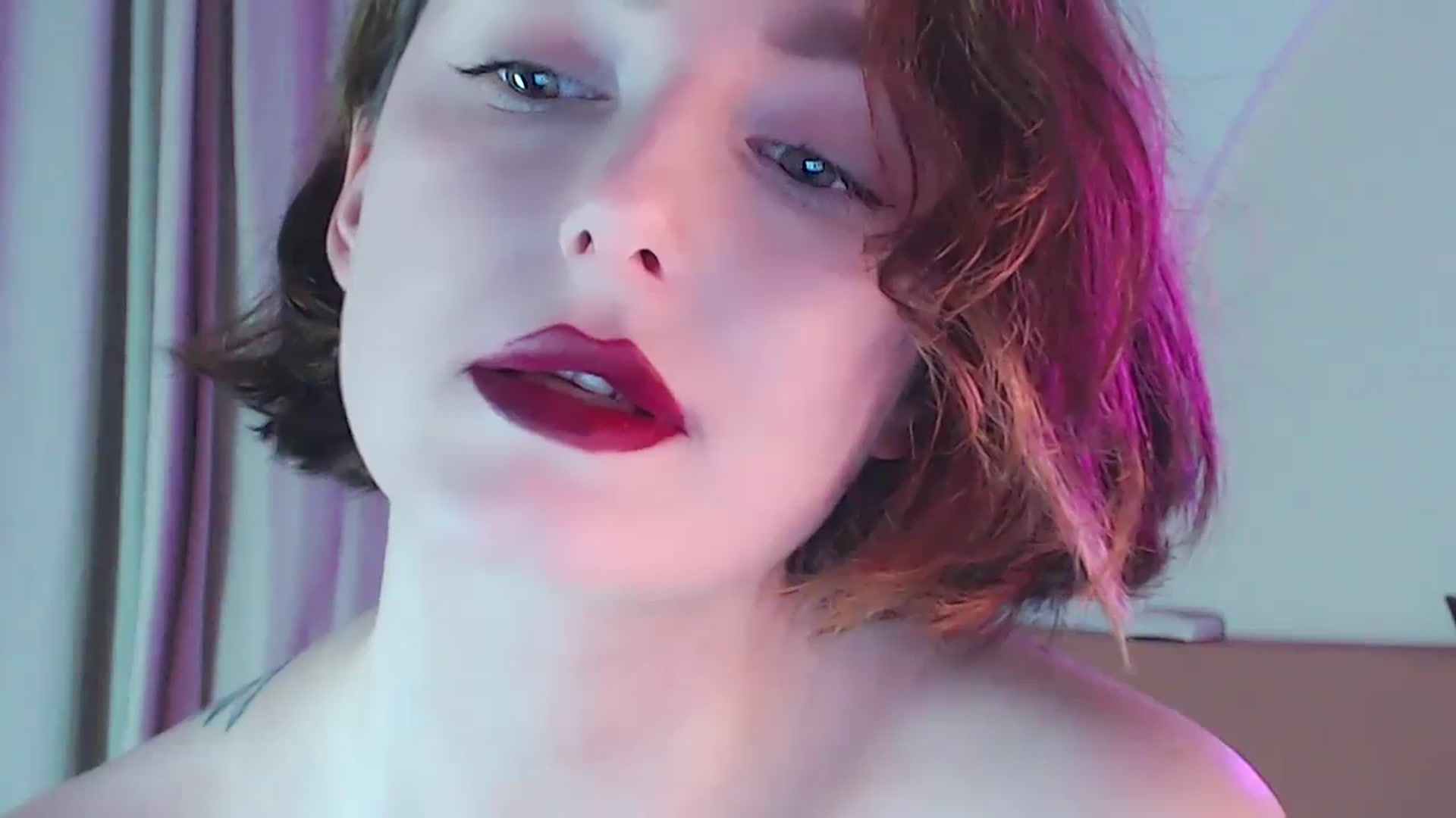Gallery image thumbnail from Red_Lips_Girl's myfreecams stream on, 03/06/2024, 01:10 image 9 of 20