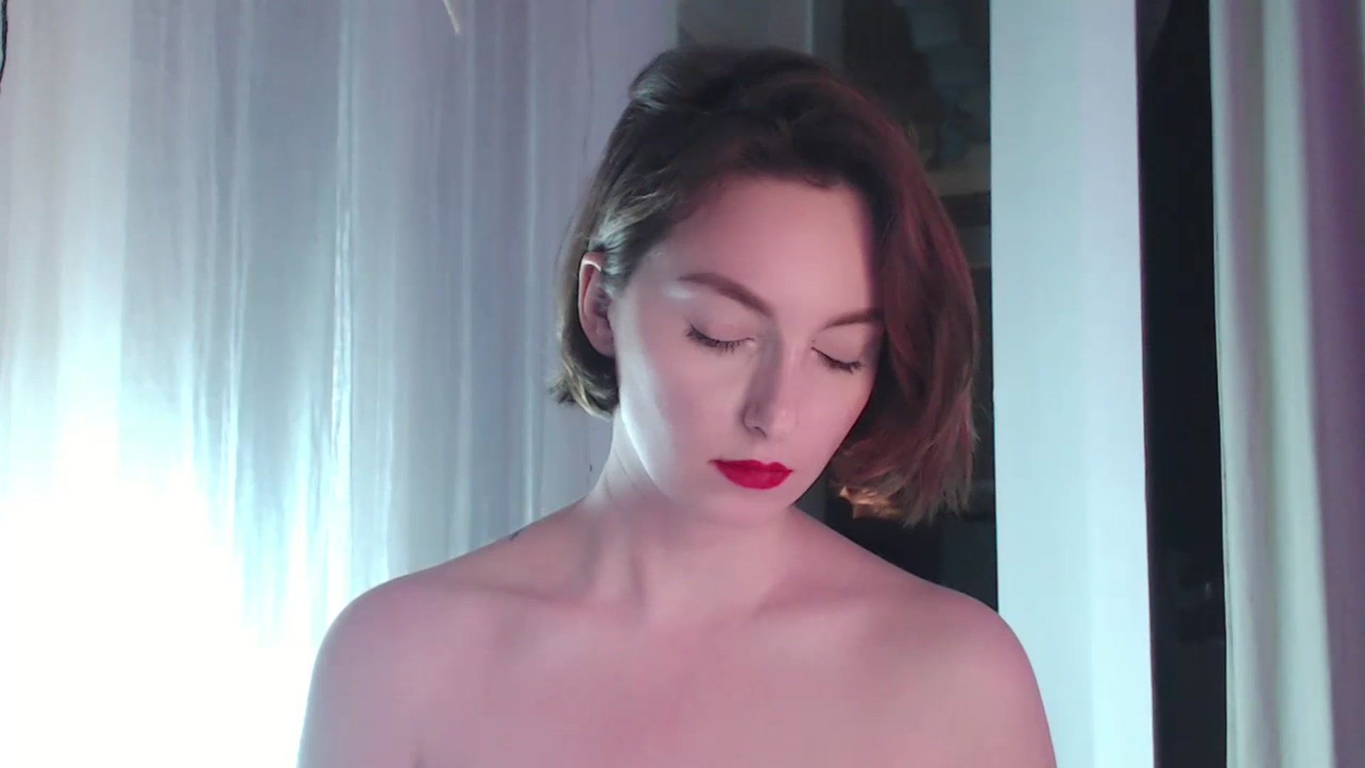 Gallery image thumbnail from Red_Lips_Girl's myfreecams stream on, 03/16/2024, 03:39 image 9 of 20