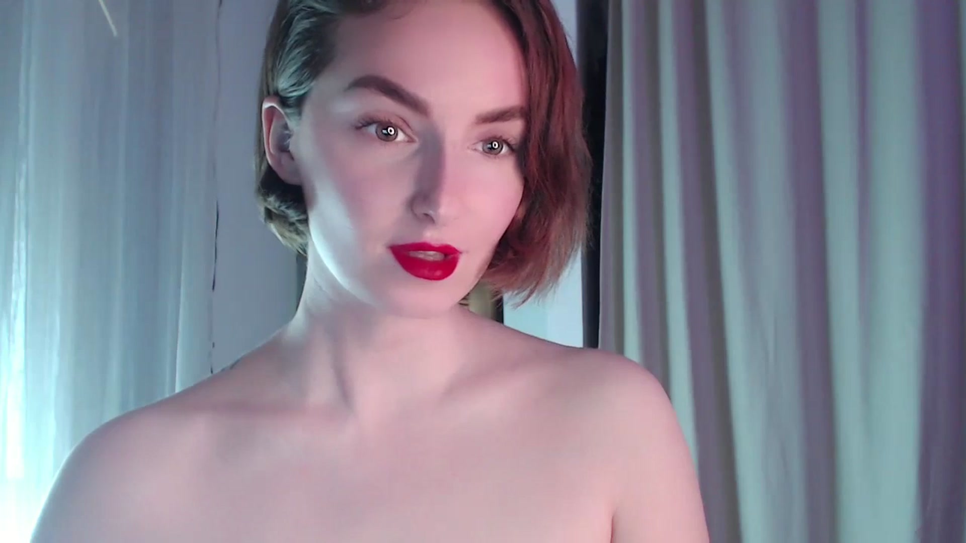 Gallery image thumbnail from Red_Lips_Girl's myfreecams stream on, 03/19/2024, 01:08 image 5 of 20