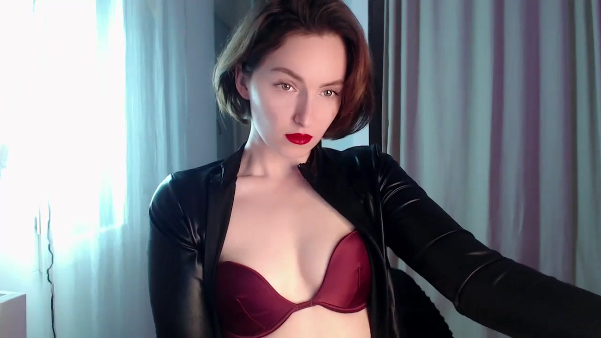 Gallery image thumbnail from Red_Lips_Girl's myfreecams stream on, 04/09/2024, 21:05 image 3 of 20