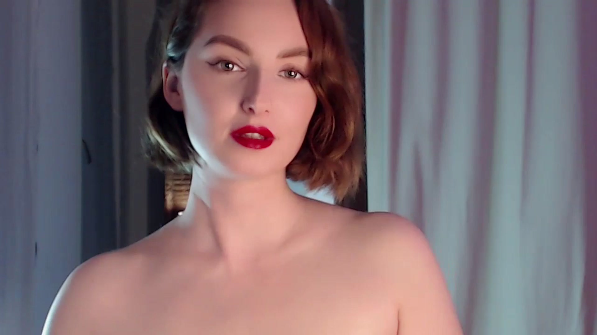 Gallery image thumbnail from Red_Lips_Girl's myfreecams stream on, 04/25/2024, 21:56 image 20 of 20