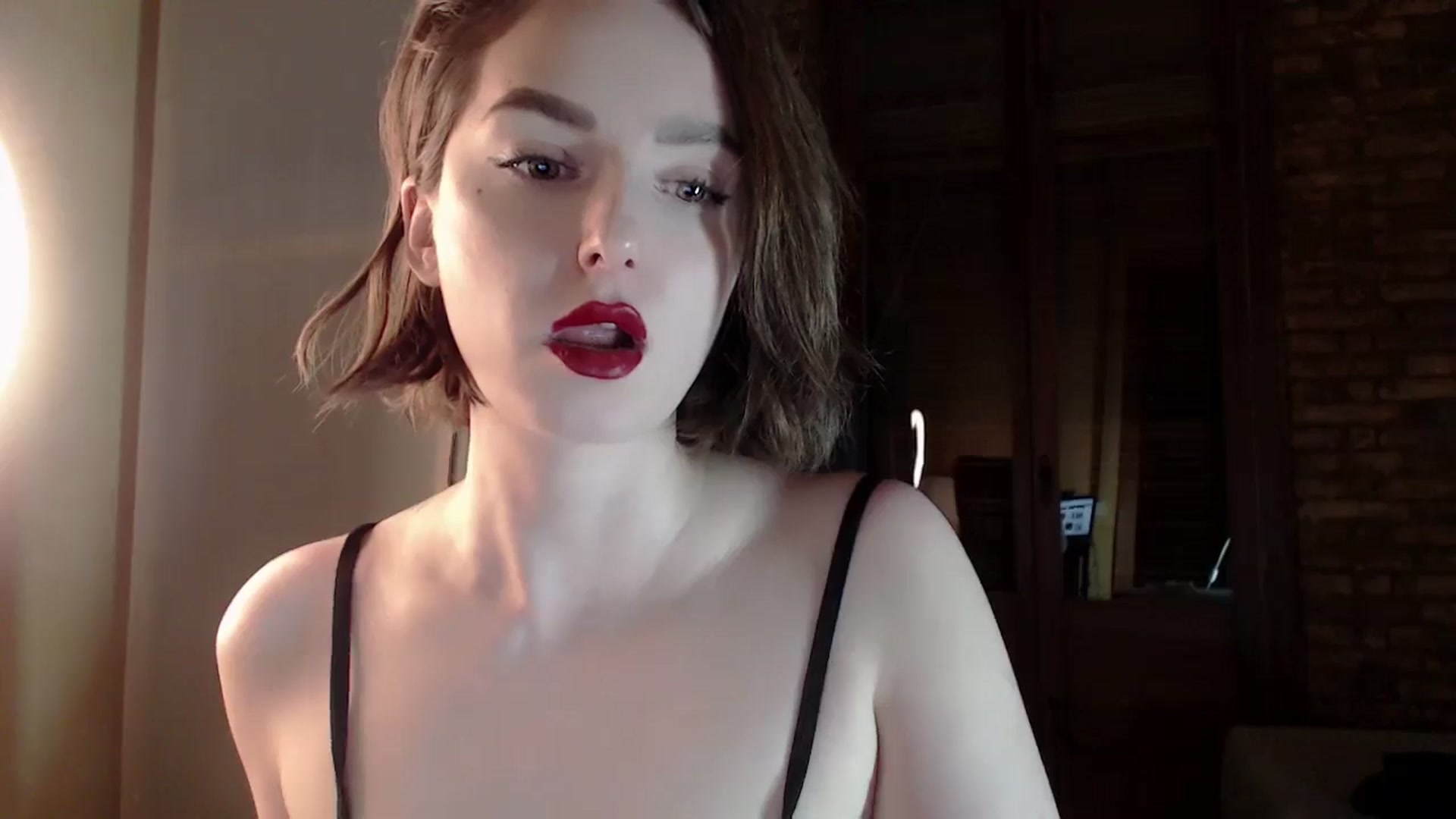 Gallery image thumbnail from Red_Lips_Girl's myfreecams stream on, 05/13/2024, 21:03 image 2 of 20
