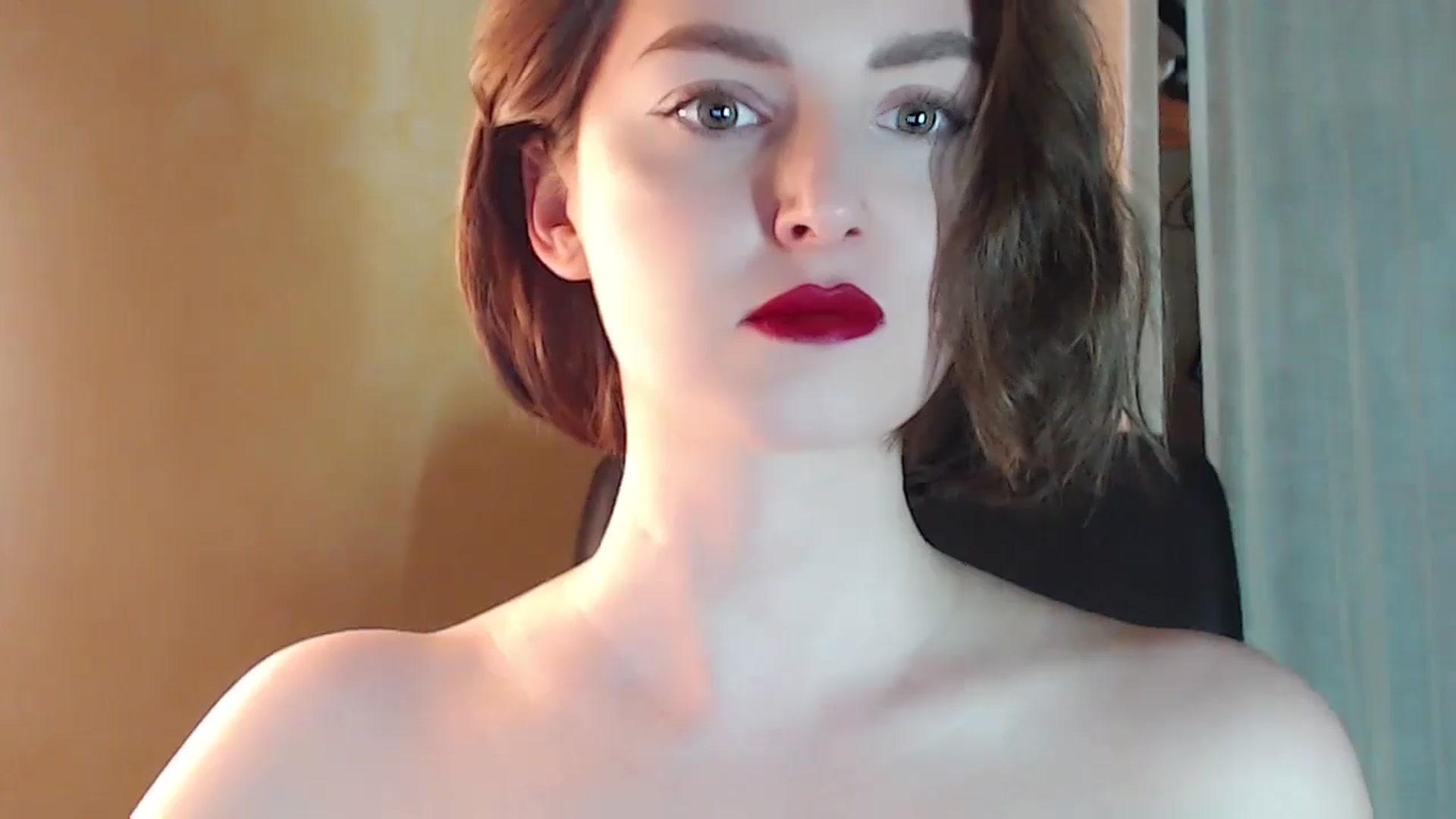 Gallery image thumbnail from Red_Lips_Girl's myfreecams stream on, 05/14/2024, 20:51 image 18 of 20