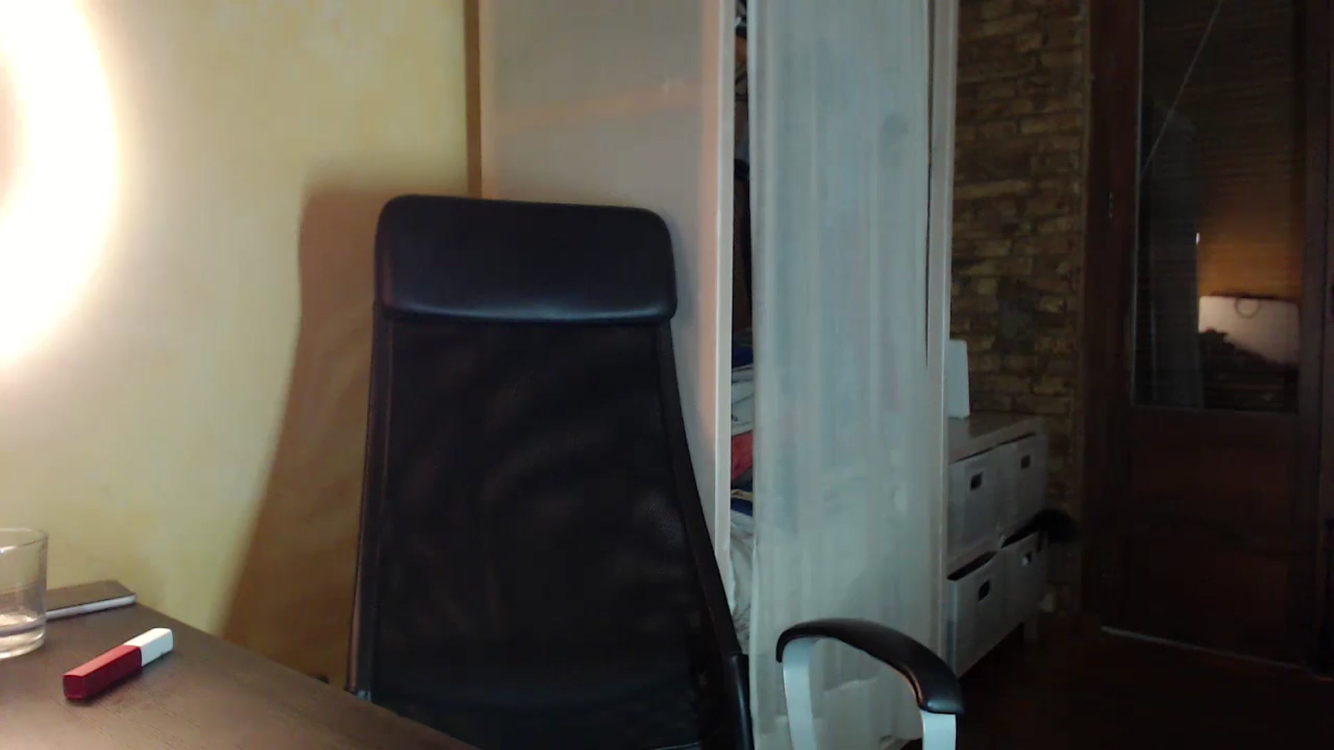 Gallery image thumbnail from Red_Lips_Girl's myfreecams stream on, 05/14/2024, 23:18 image 7 of 20