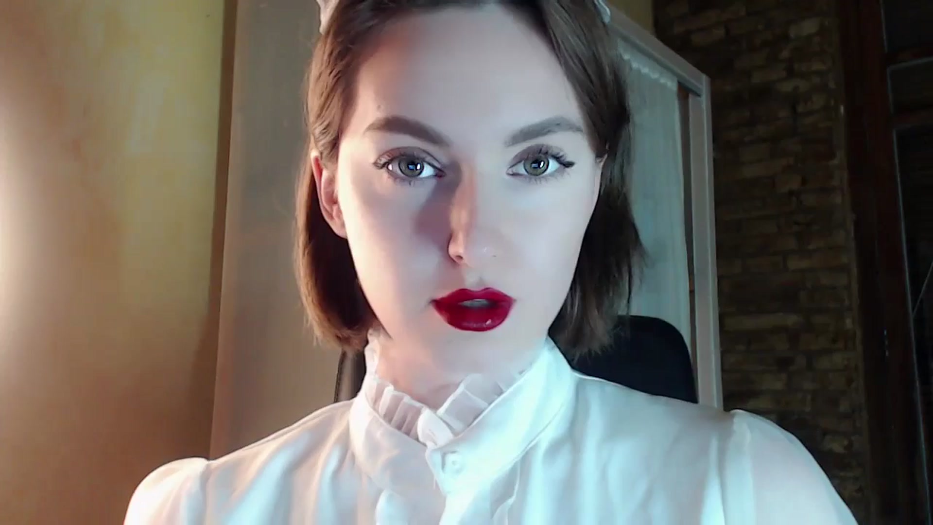 Gallery image thumbnail from Red_Lips_Girl's myfreecams stream on, 05/15/2024, 23:28 image 1 of 20